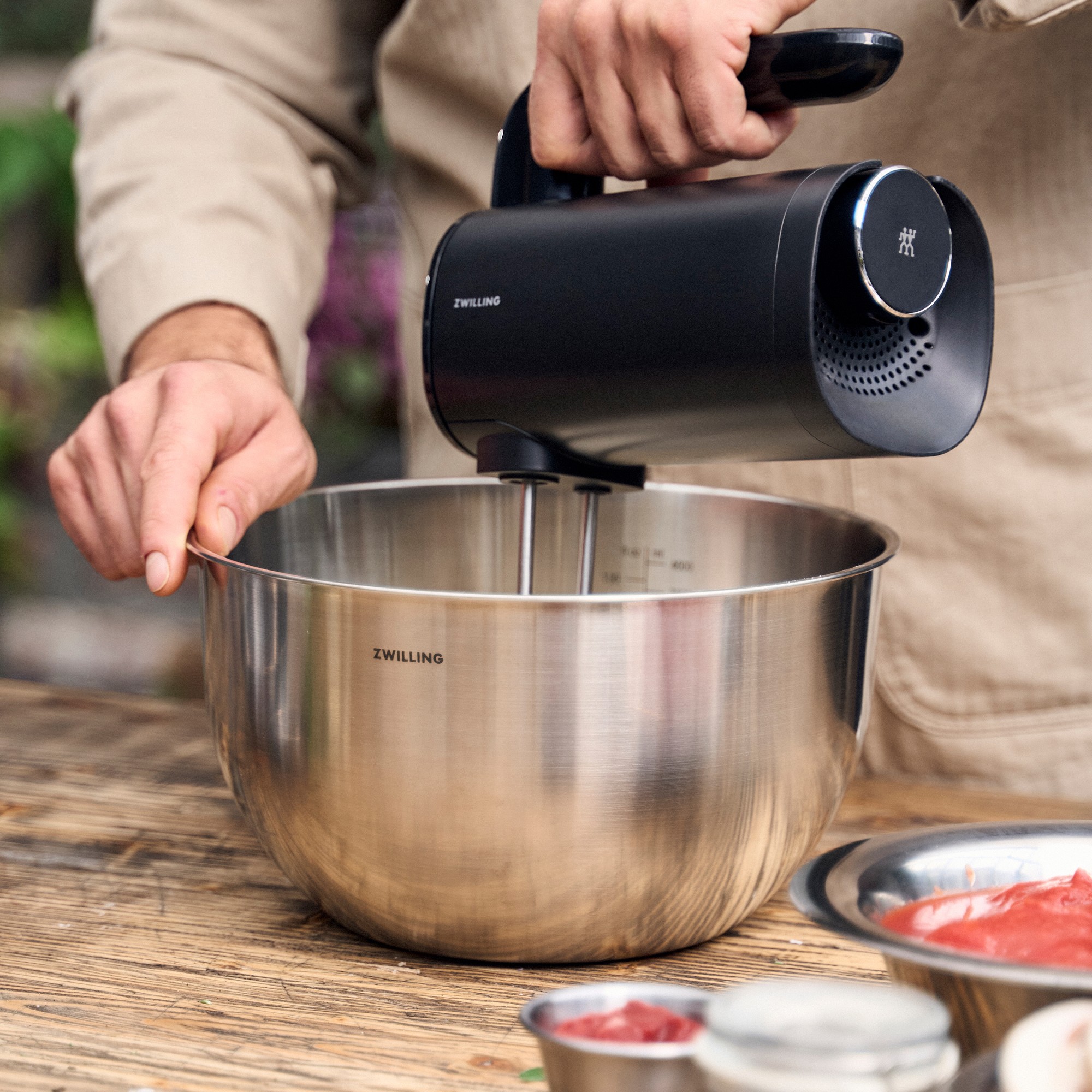 Zwilling XTEND Cordless Hand Mixer