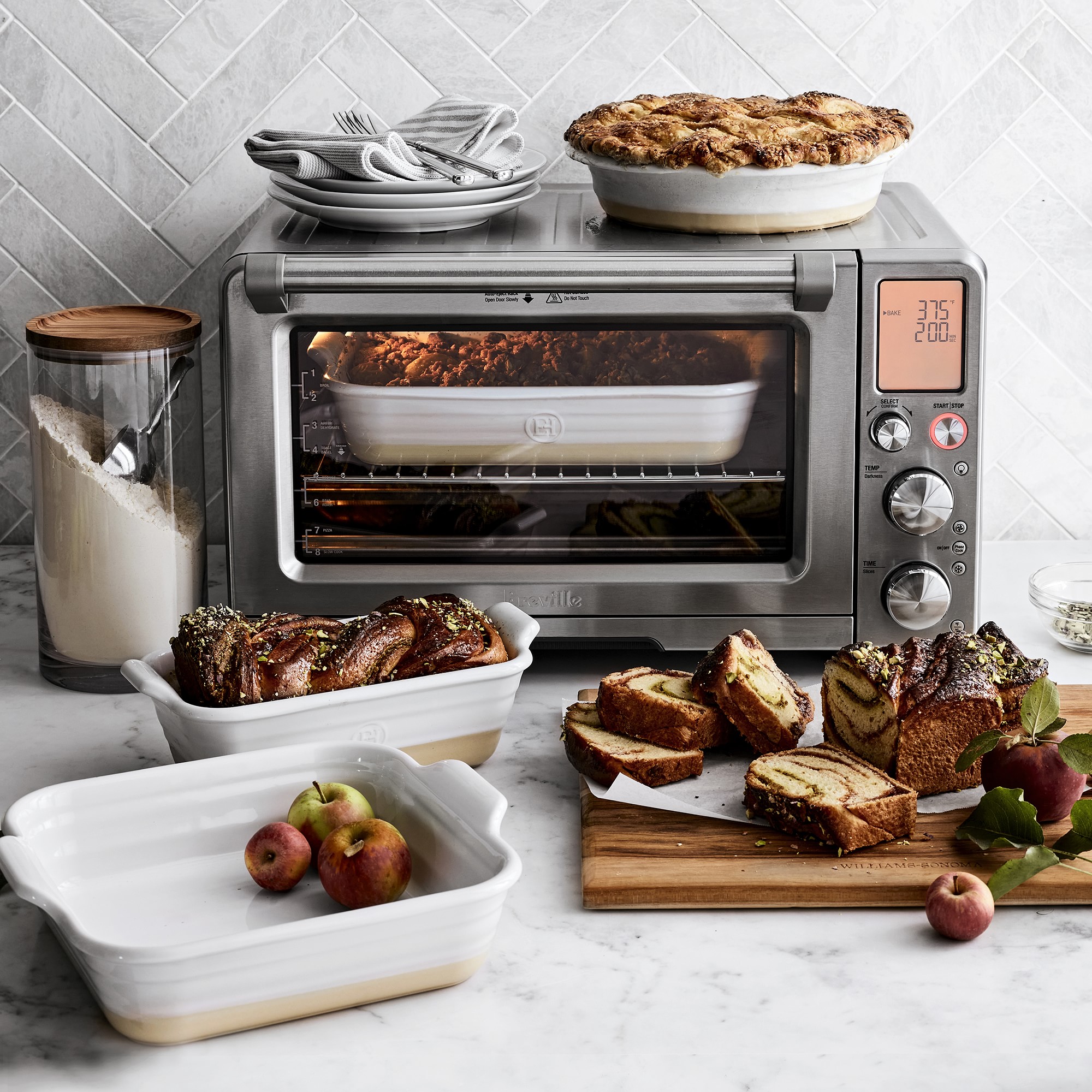 Emile Henry French Ceramic Potter Pie Dish