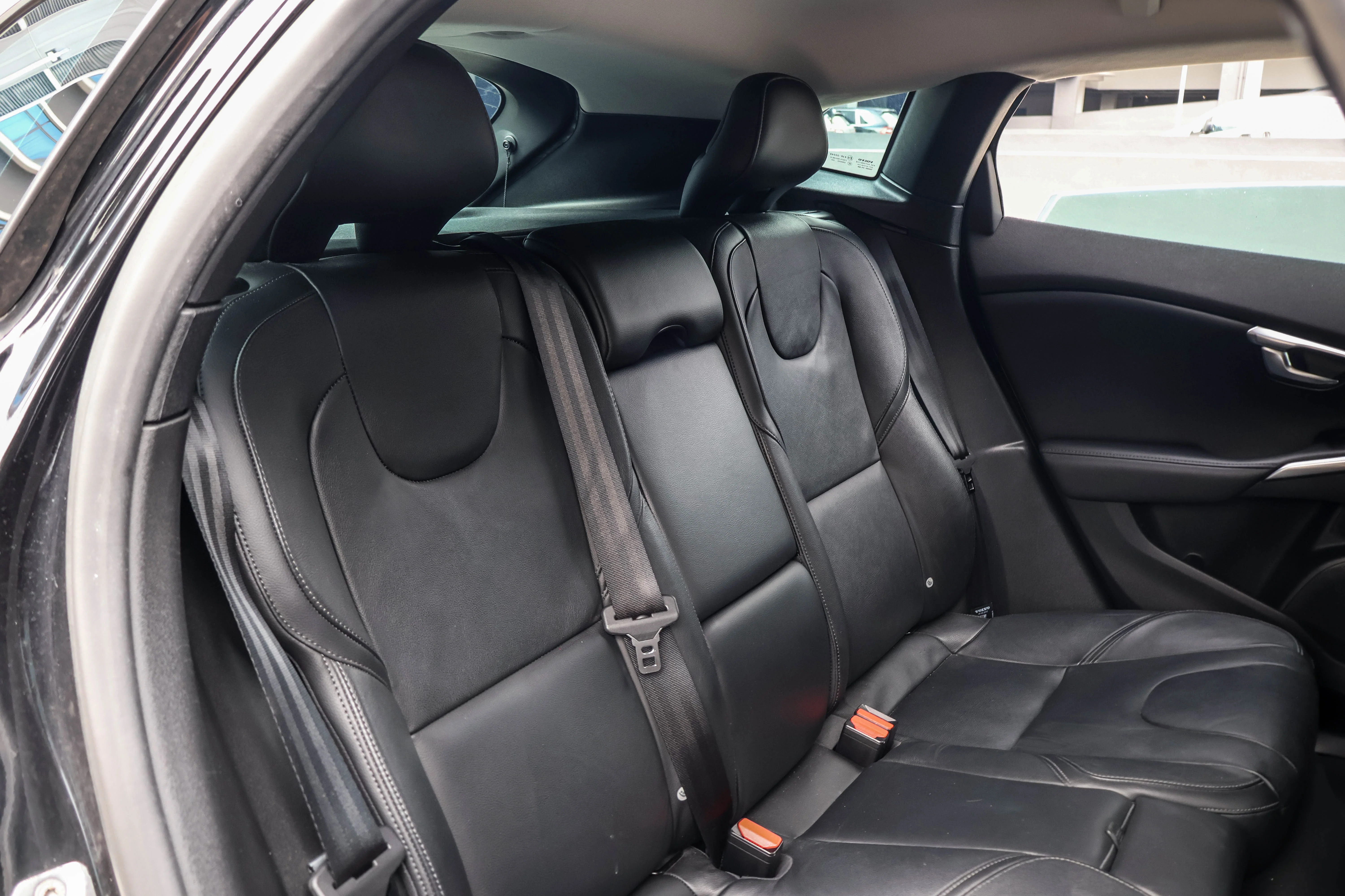 2015 USED VOLVO V40 T2 (A) YV1MV28H0G2286834 SMN2282L