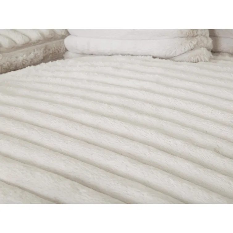 Comfy Upholstered Chaise Lounge