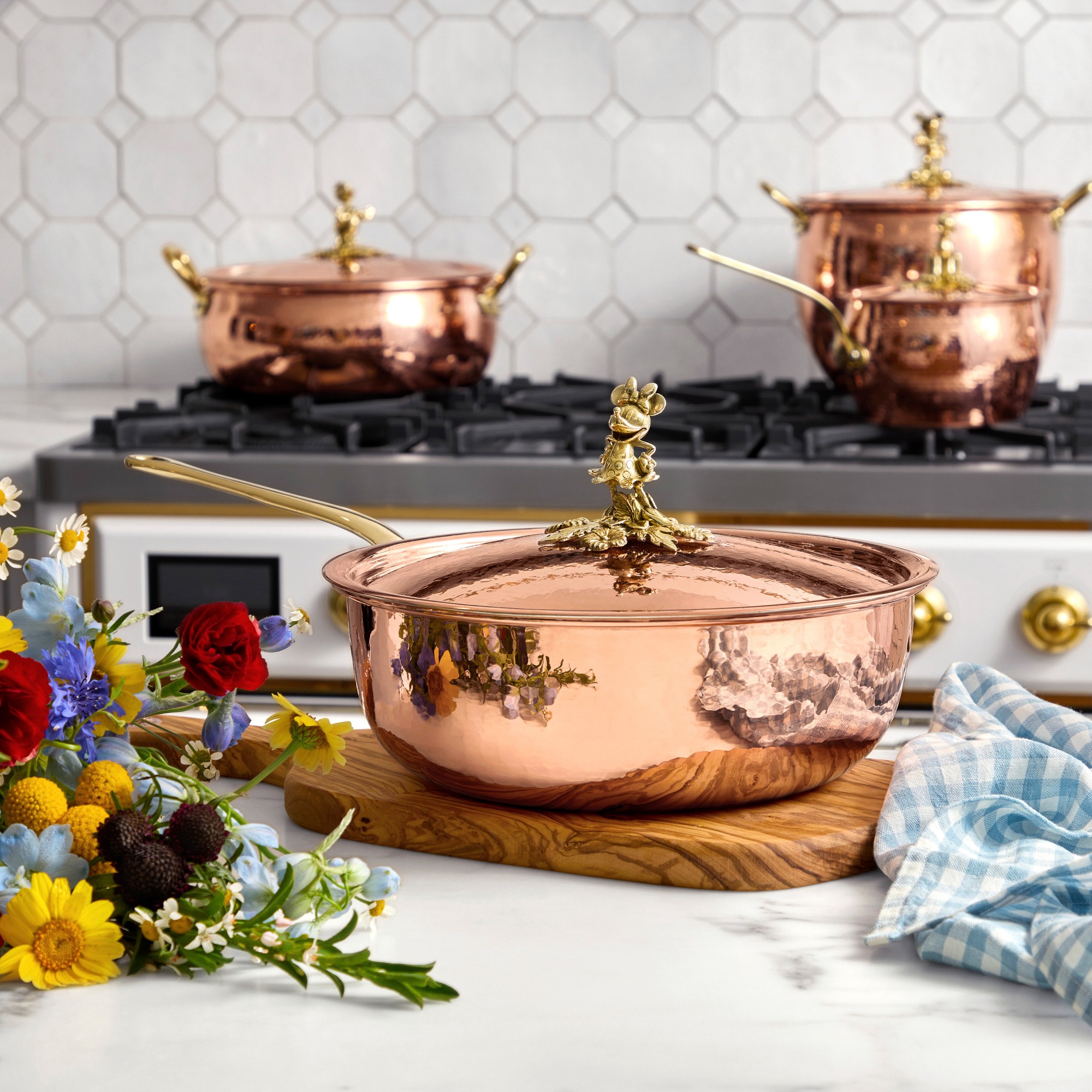 Ruffoni Historia Disney© Hammered Copper Chef Pan with Minnie Knob, 4-Qt.
