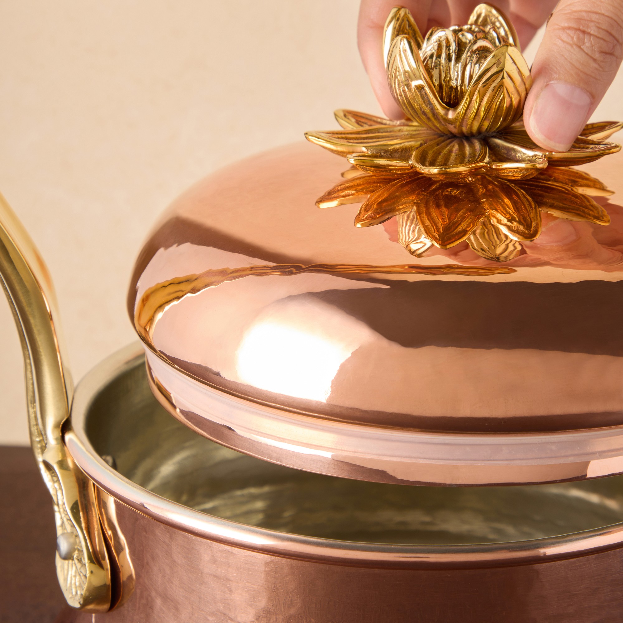 Ruffoni Historia Hammered Copper Tea Kettle with Lotus Knob, 3-Qt.