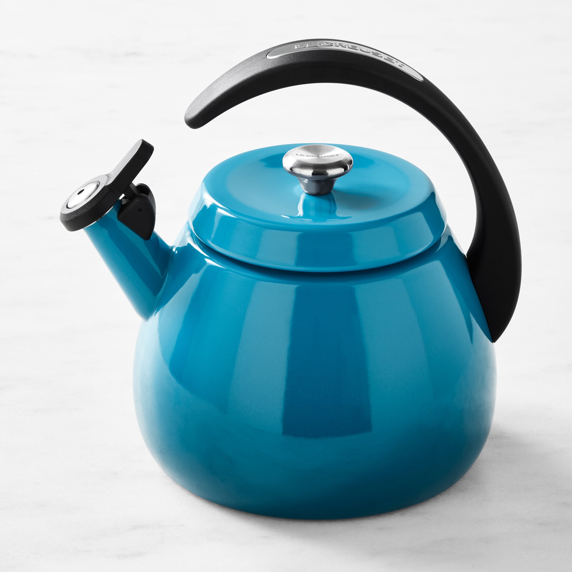 Le Creuset Cloche Tea Kettle, 2-Qt.