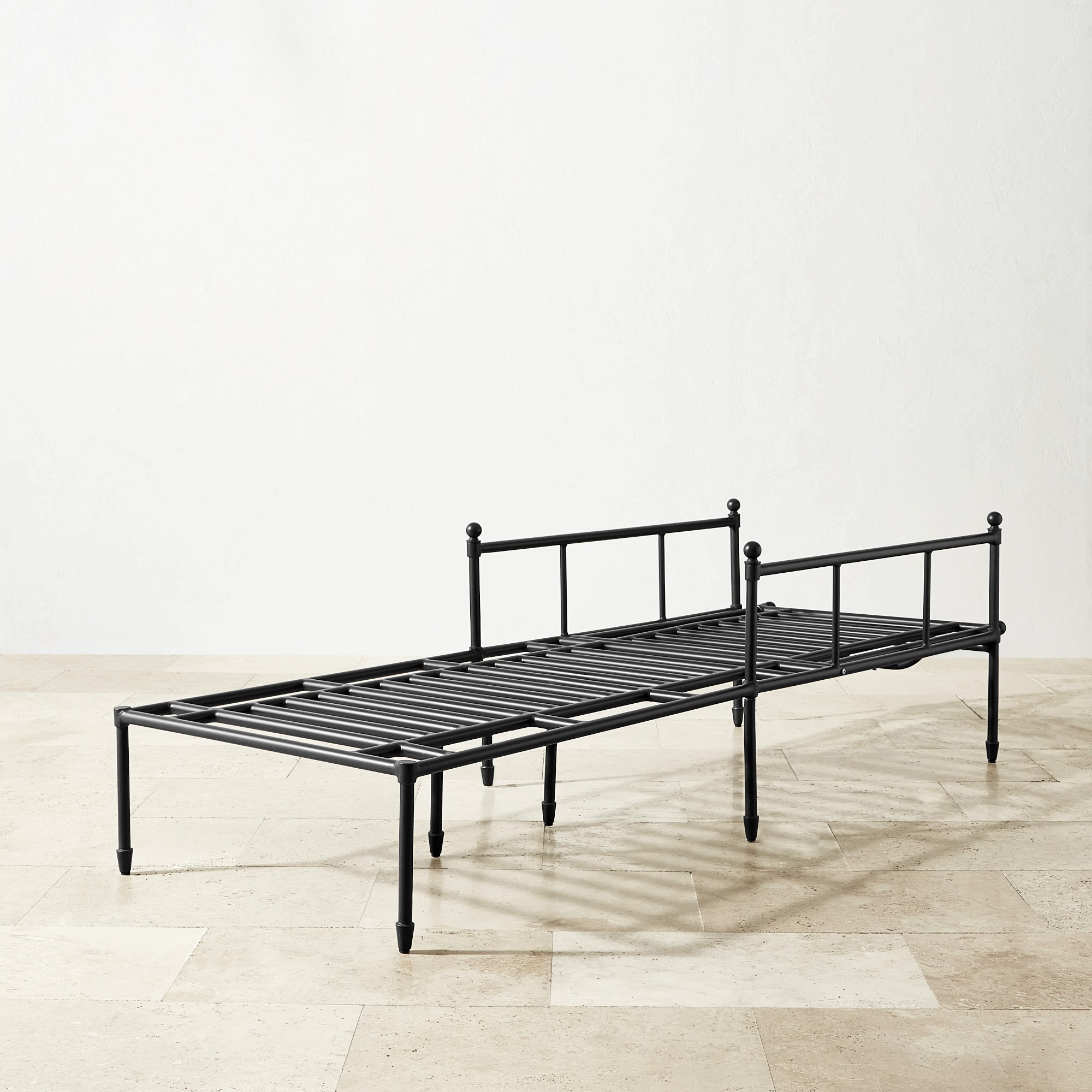 Calistoga Outdoor Chaise