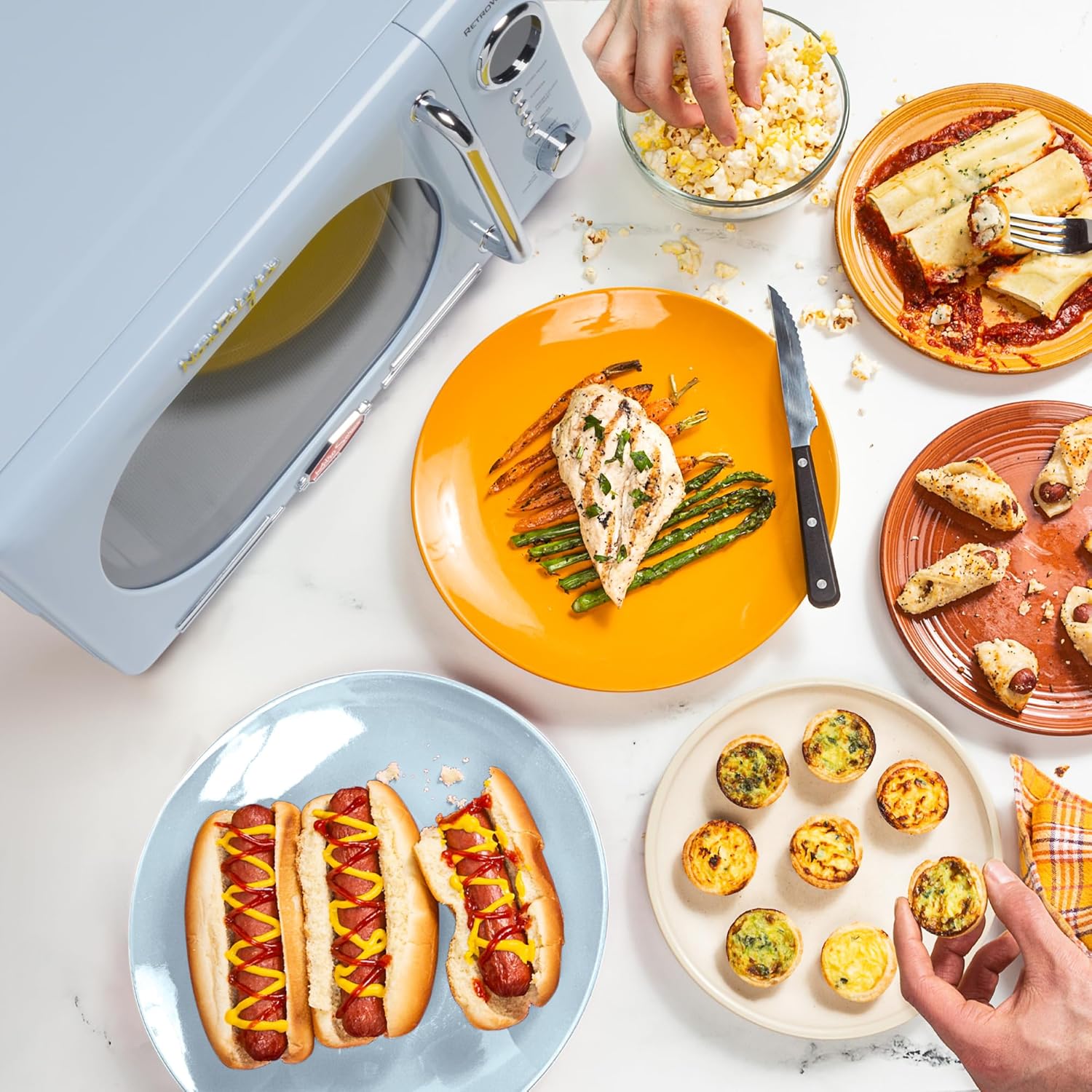 Nostalgia Retro Compact Countertop Microwave Oven - 0.7 Cu. Ft. - 700-Watts with LED Digital Display - Child Lock - Easy Clean Interior - Aqua