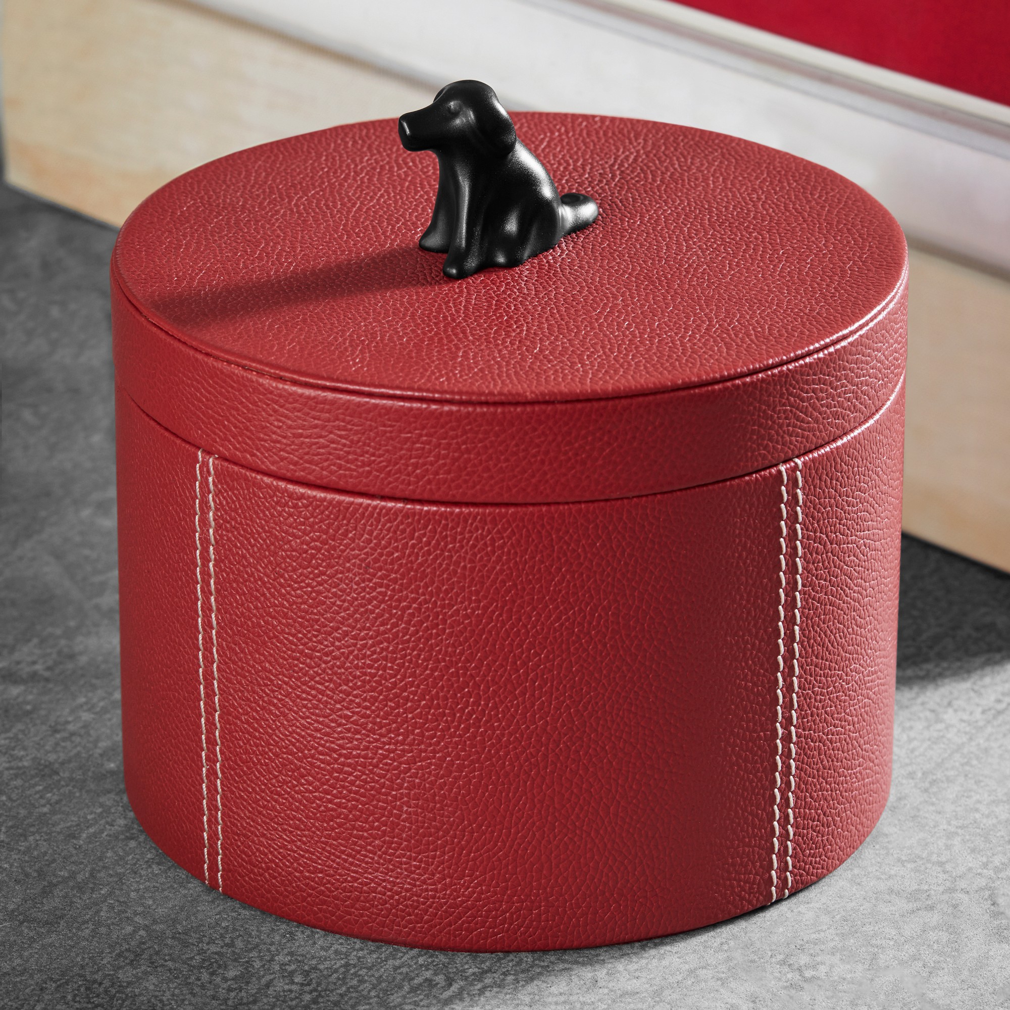 THE GEORGE x Williams Sonoma Home Box with Dog Handle