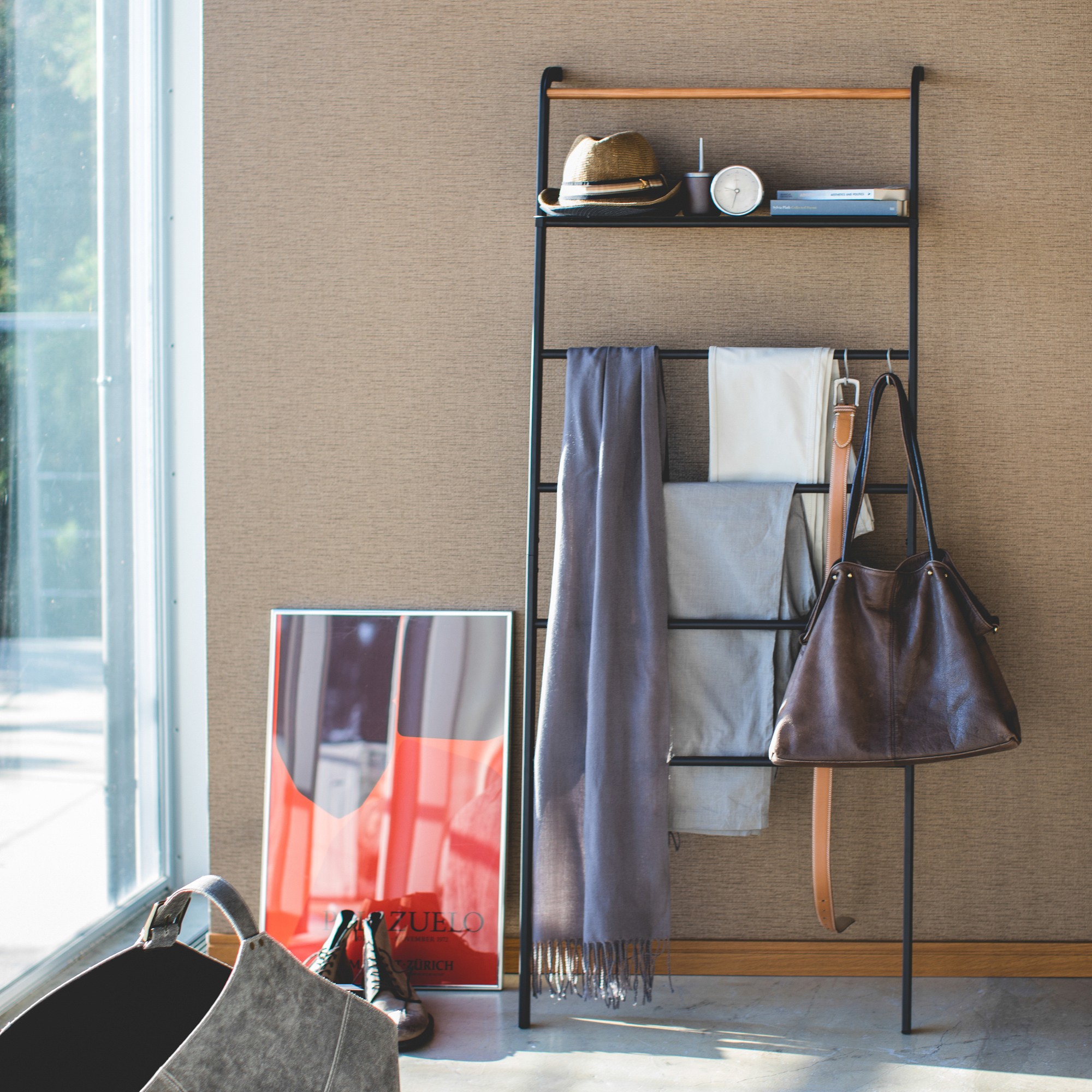 Yamazaki Home Leaning Storage Ladder