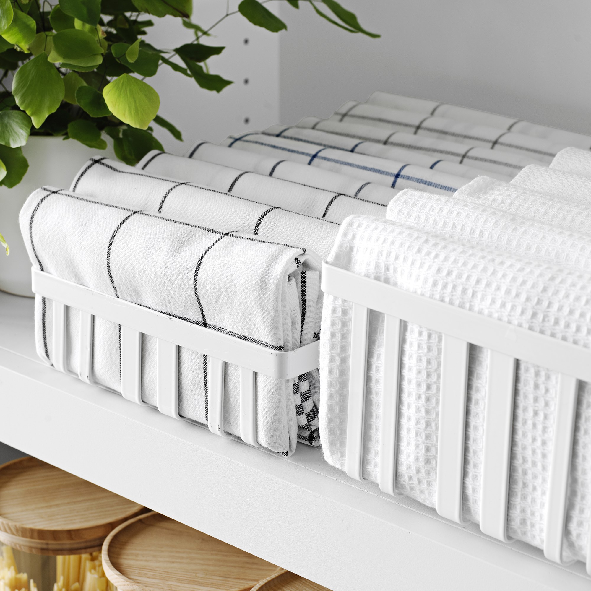 Hold Everything Metal Powder Coat Basket