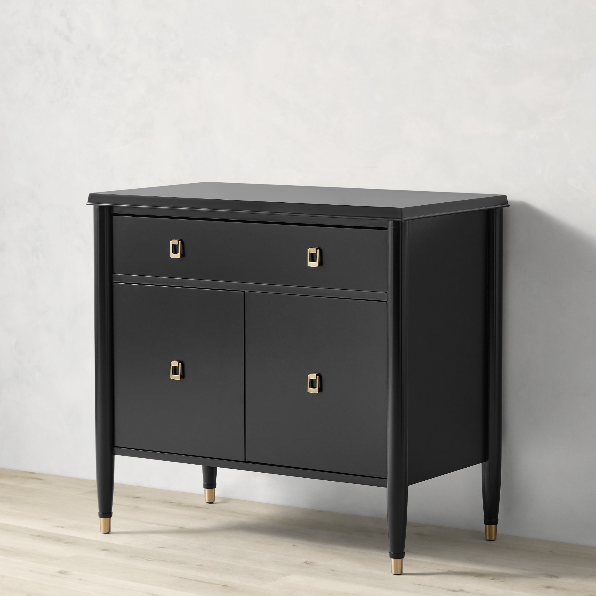 Lacourte Storage Hutch (37