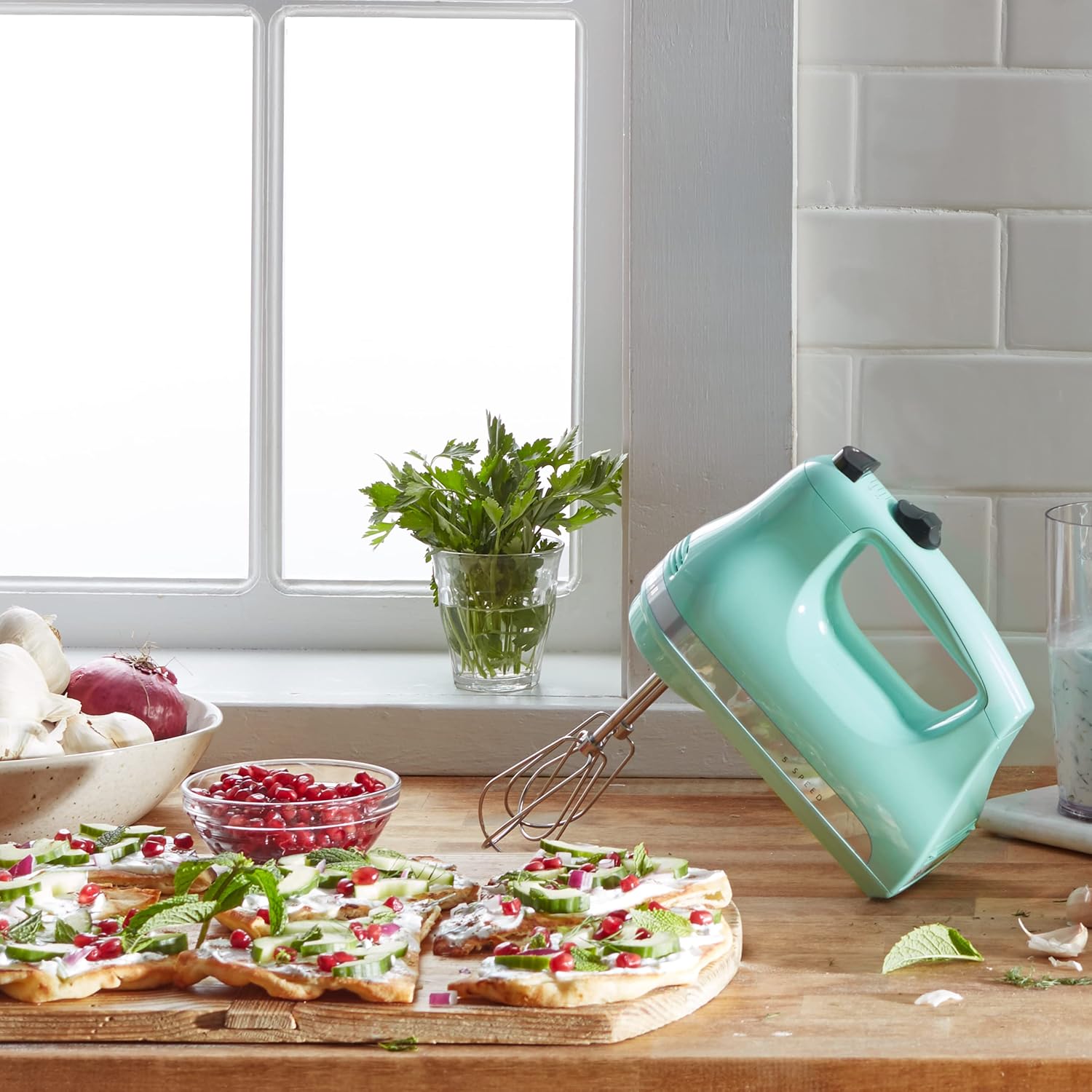 KitchenAid 5 Ultra Power Speed Hand Mixer - KHM512, Empire Red (1 Pack)