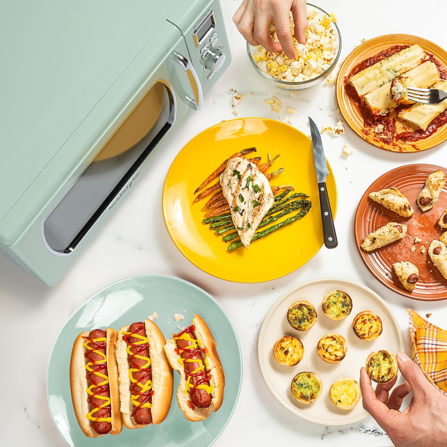 Nostalgia Retro Compact Countertop Microwave Oven - 0.7 Cu. Ft. - 700-Watts with LED Digital Display - Child Lock - Easy Clean Interior - Aqua