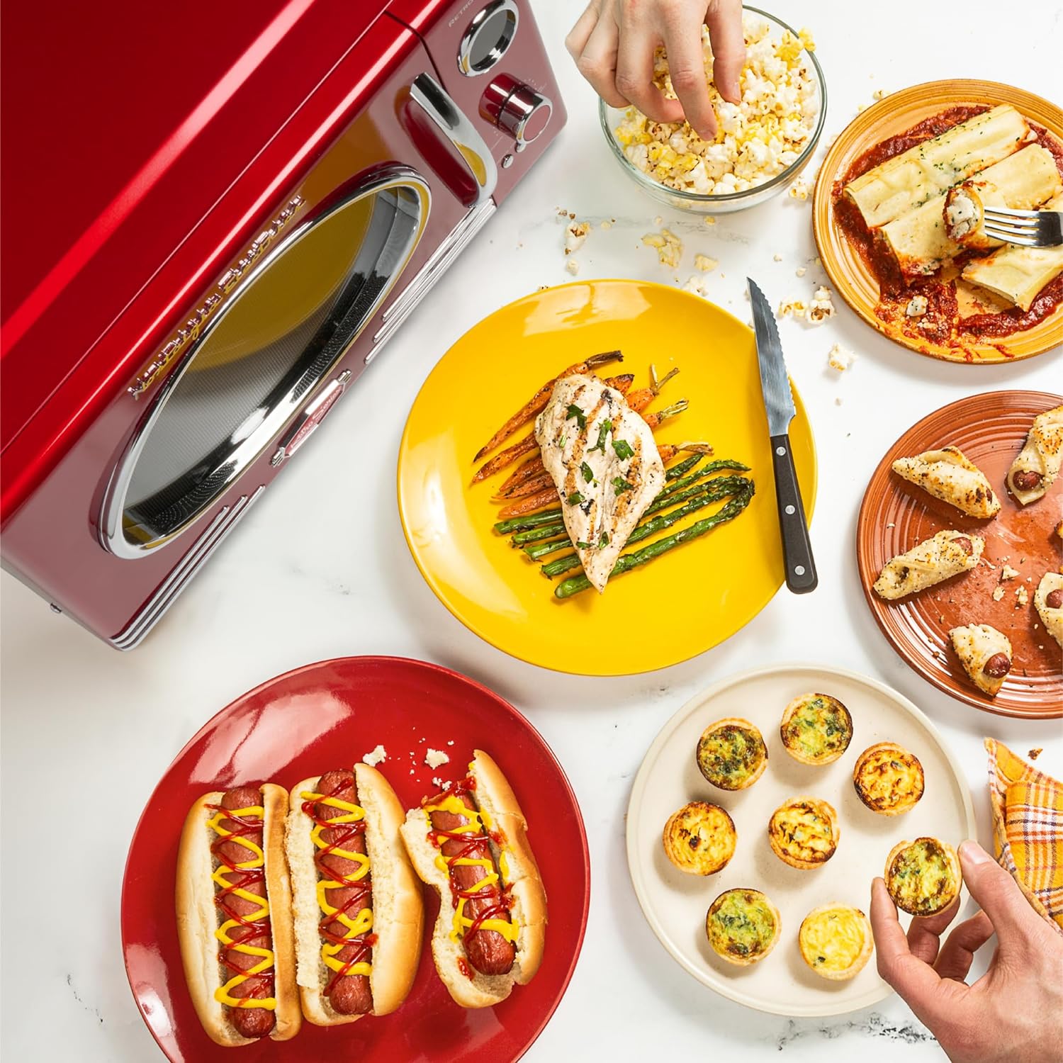 Nostalgia Retro Compact Countertop Microwave Oven - 0.7 Cu. Ft. - 700-Watts with LED Digital Display - Child Lock - Easy Clean Interior - Aqua