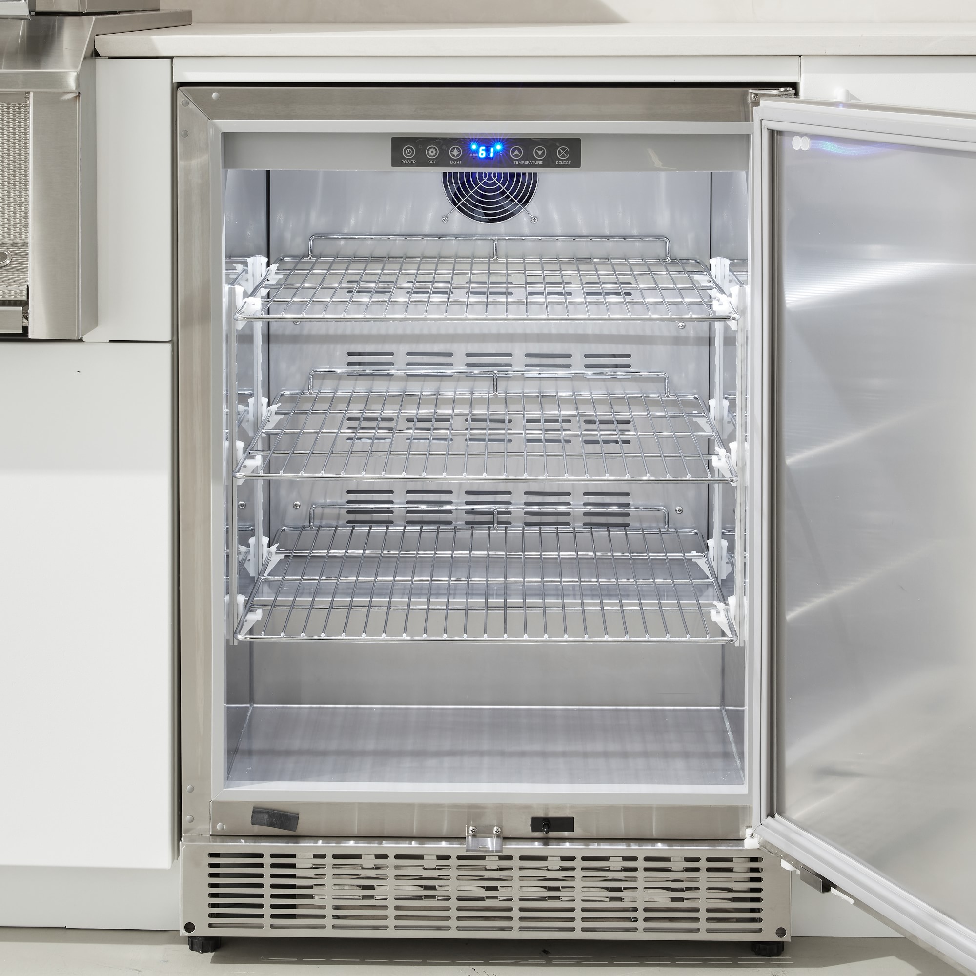 Urban Bonfire Outdoor Kitchen x Hestan 36” Grill and Fridge