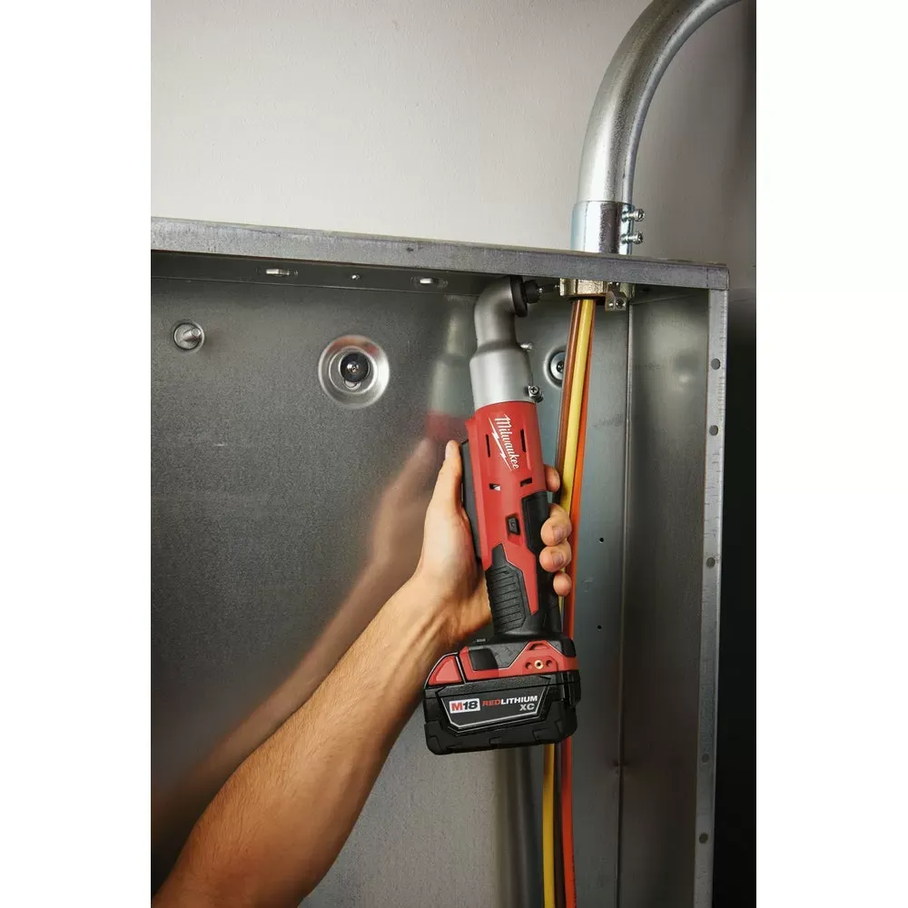 Milwaukee Pre-Sale 2667-20 M18 18V 1/4-Inch Right Angle Impact Driver - Bare Tool