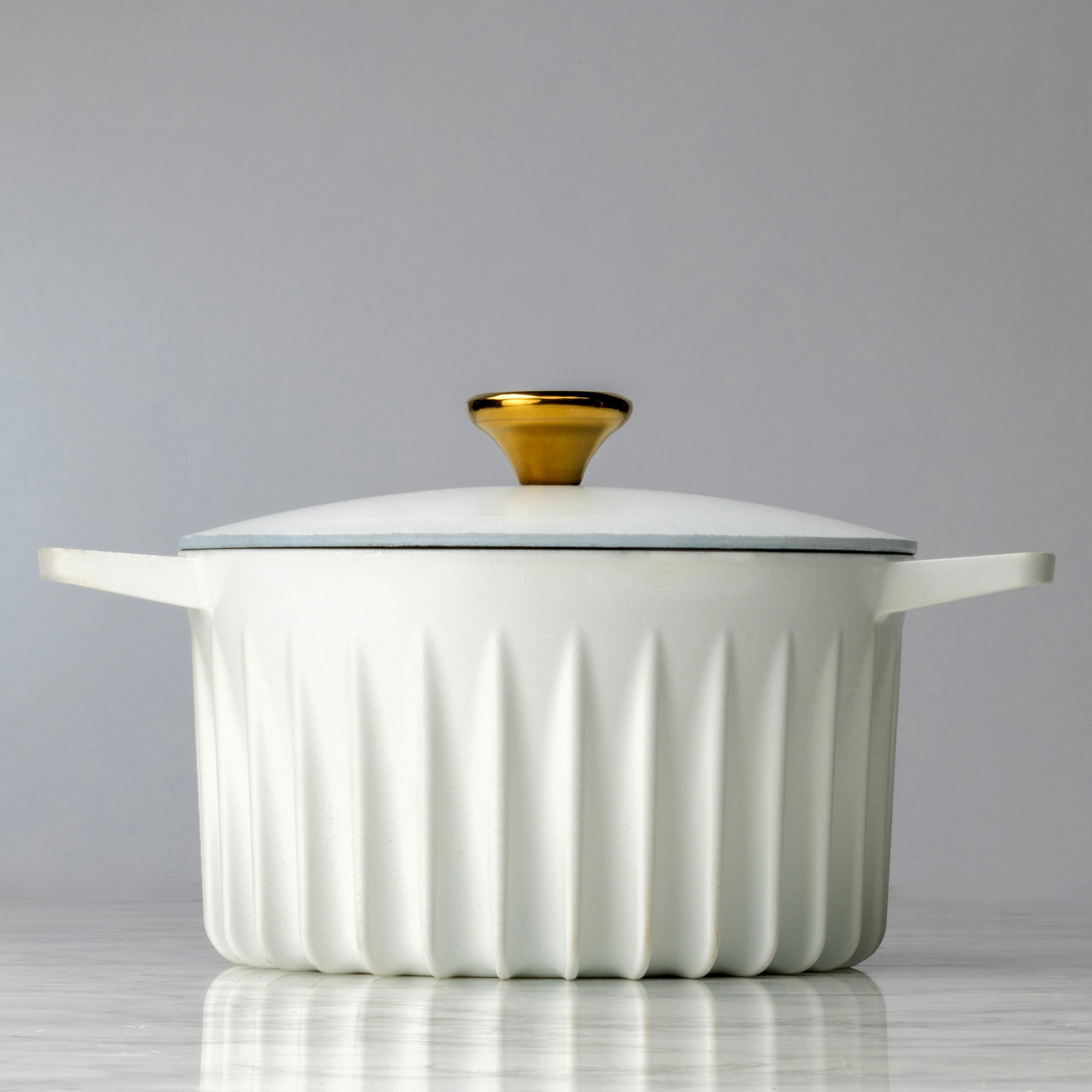 FIREUP Rapid Heat Enameled Cast Iron Dutch Oven, 5 1/2-Qt.