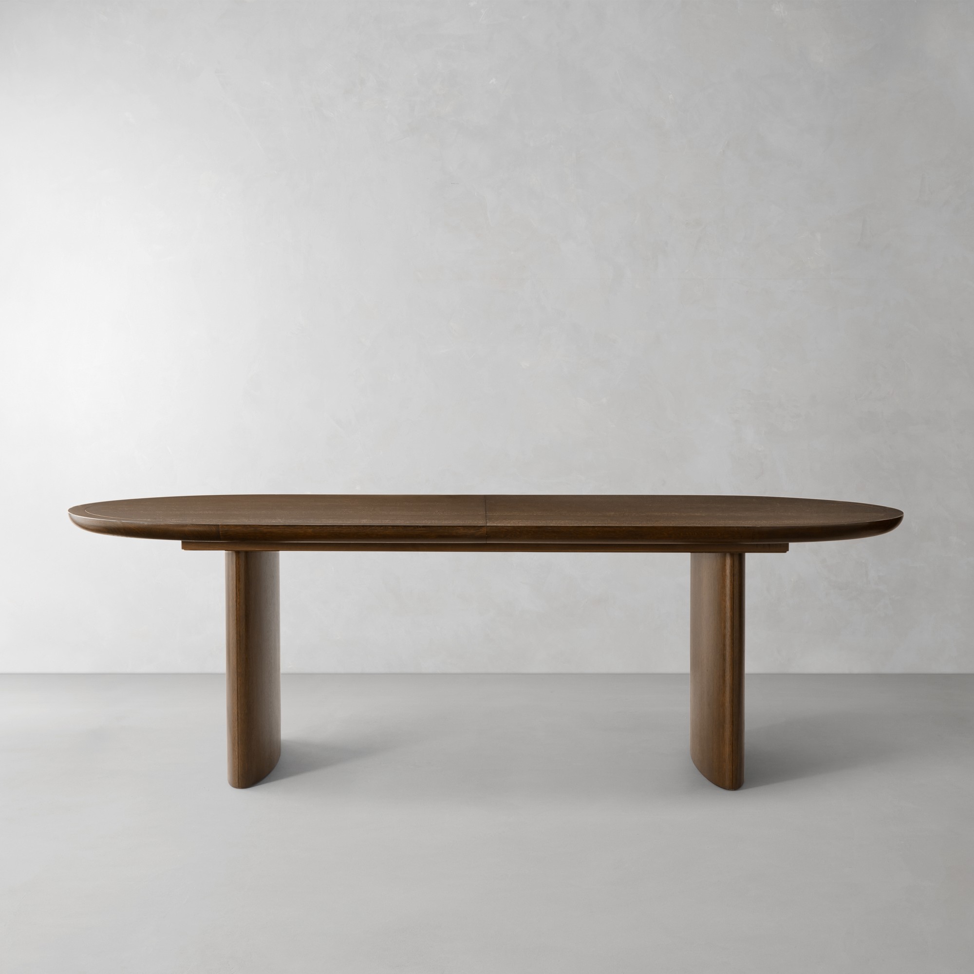 Radius Extendable Oval Dining Table (72