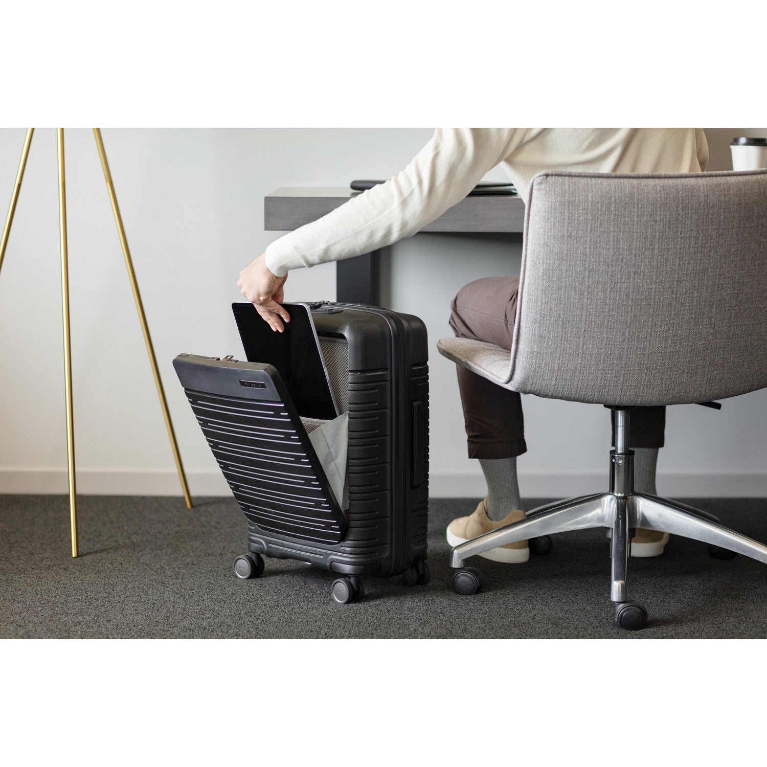 Samsonite Elevation Plus Carry-on Spinner