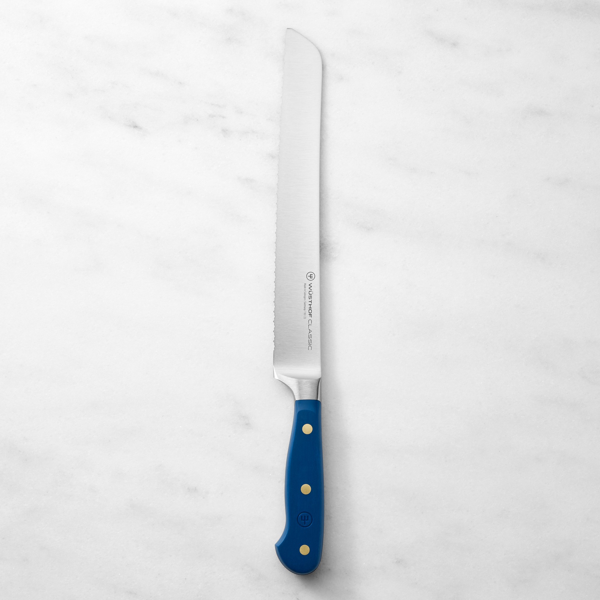 Wüsthof Classic Double-Serrated Bread Knife, 9