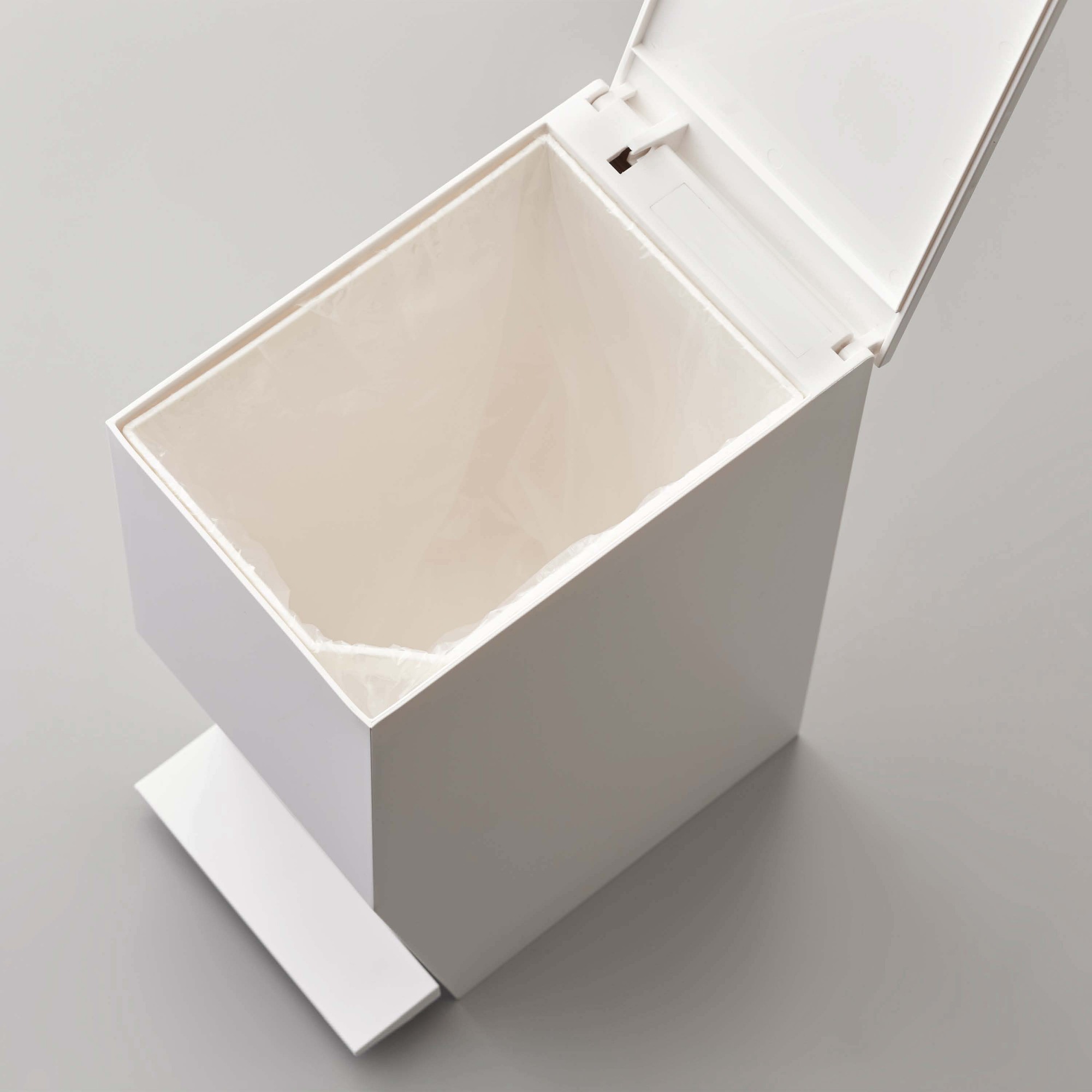 Yamazaki Home Tower Step Trash Can