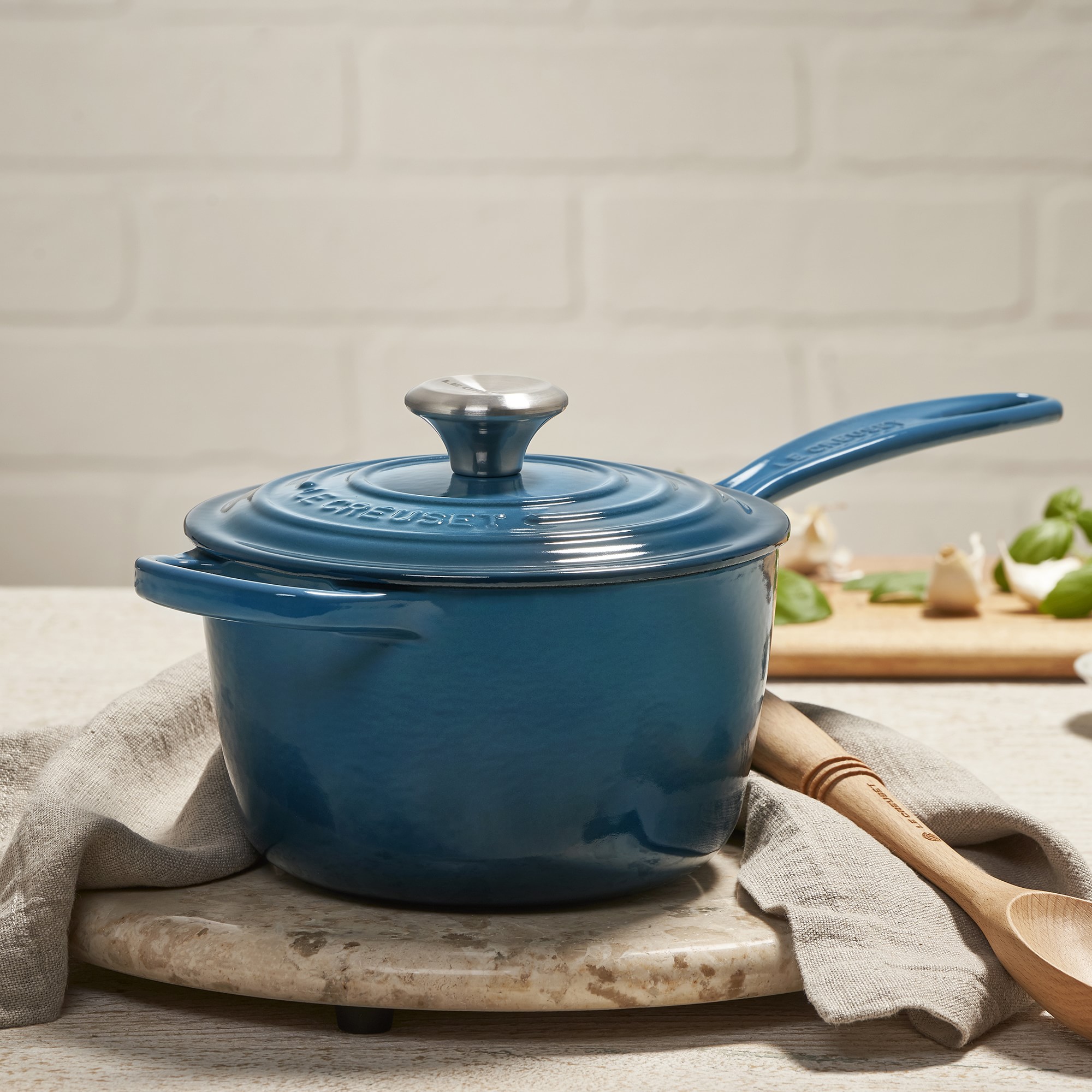 Le Creuset Signature Enameled Cast Iron Saucepan