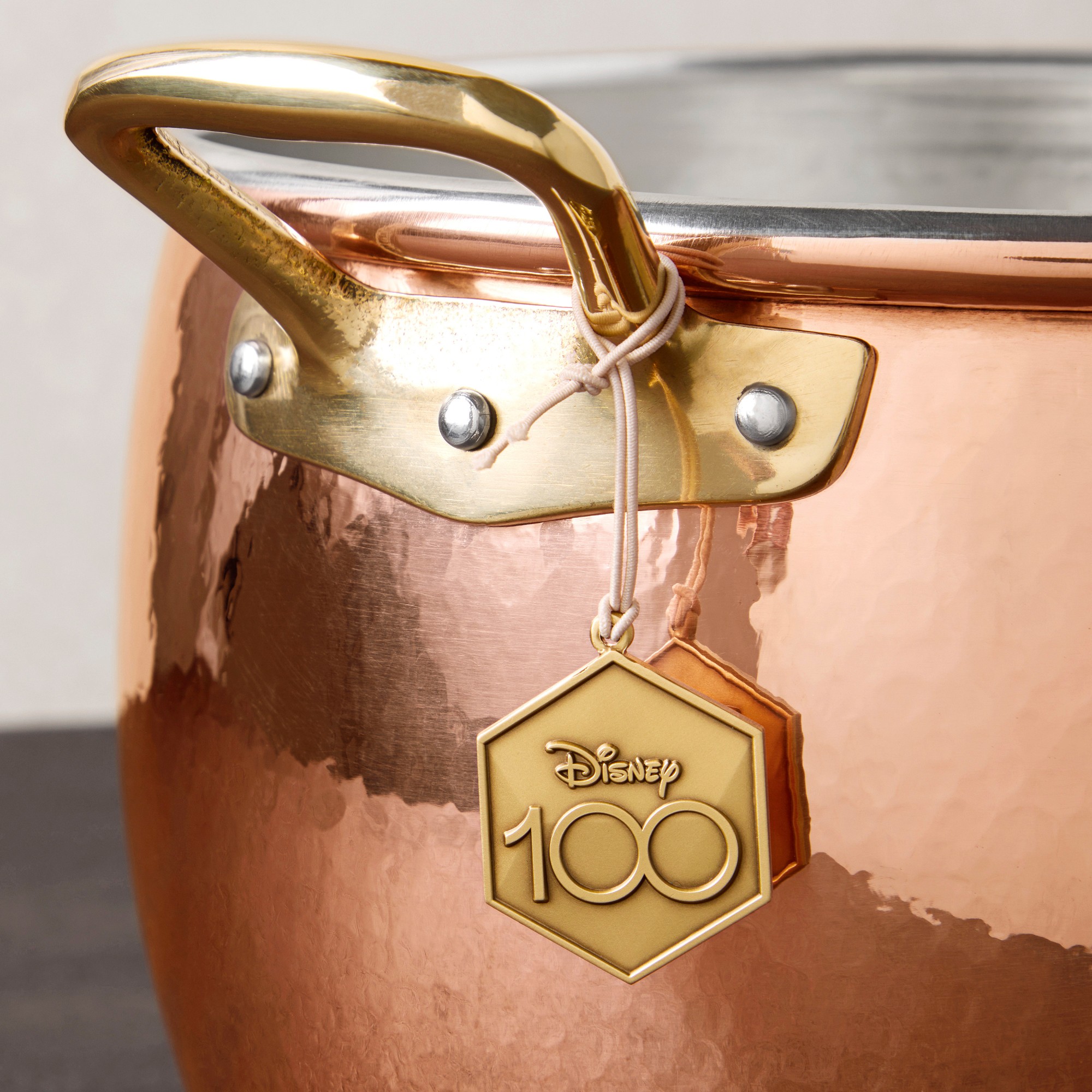 Ruffoni Historia Disney© Hammered Copper Stockpot with Mickey Knob, 7 1/2-Qt.