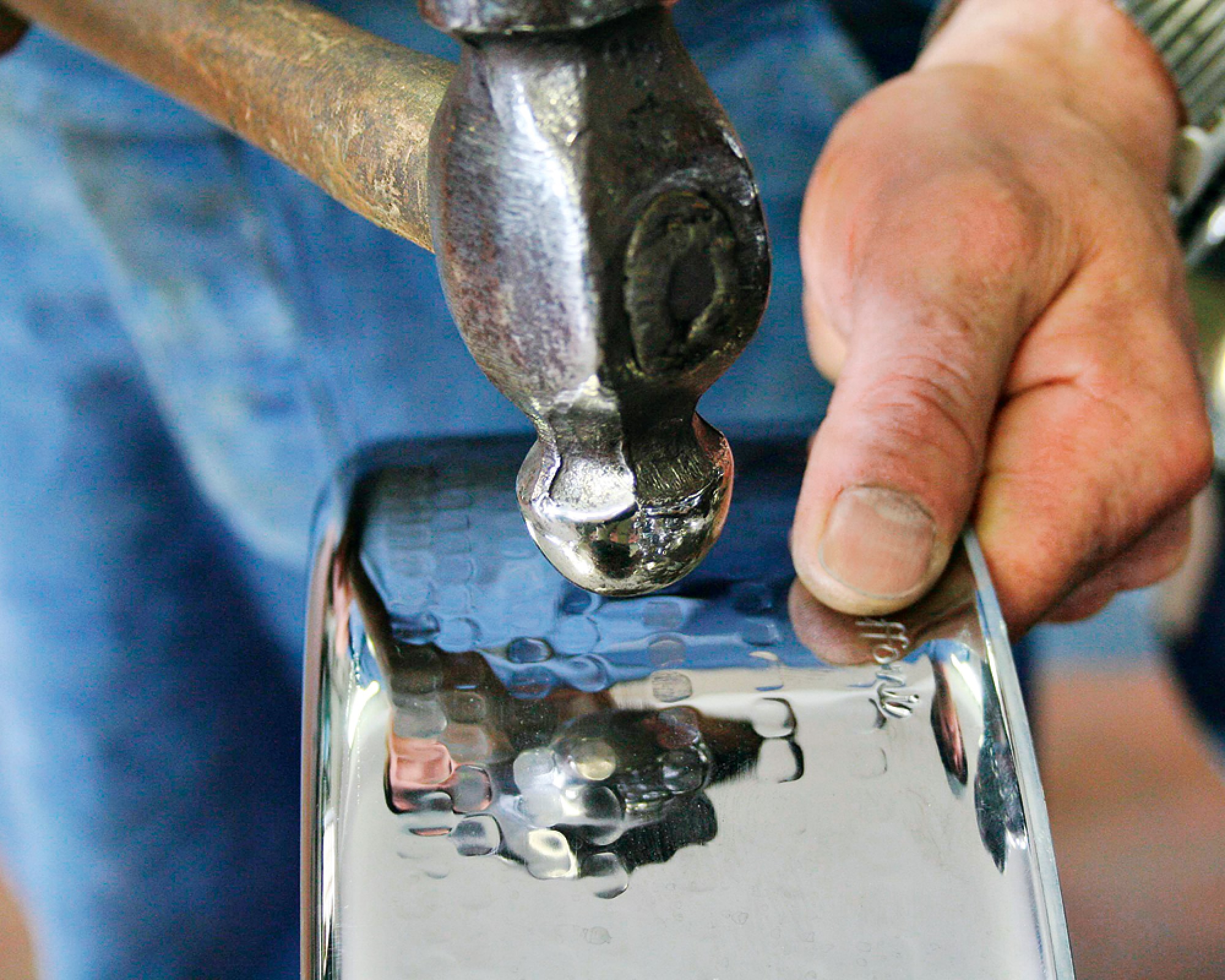 Ruffoni Opus Prima Hammered Stainless-Steel Covered Chef’s Pan with Cauliflower Knob, 4-Qt.