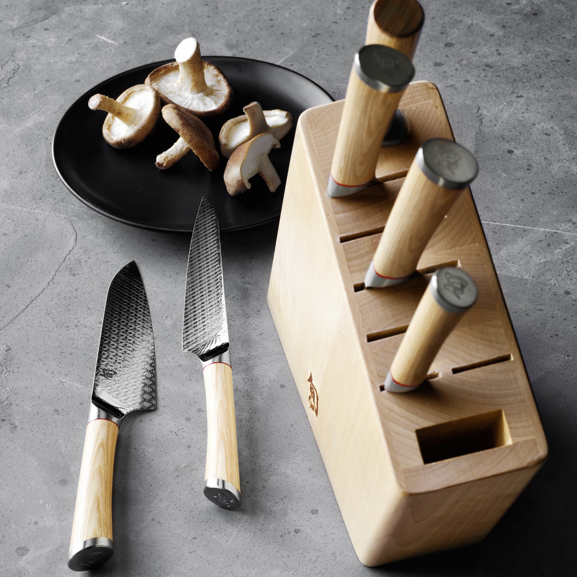 Shun Hikari Knife Block, Set of 7