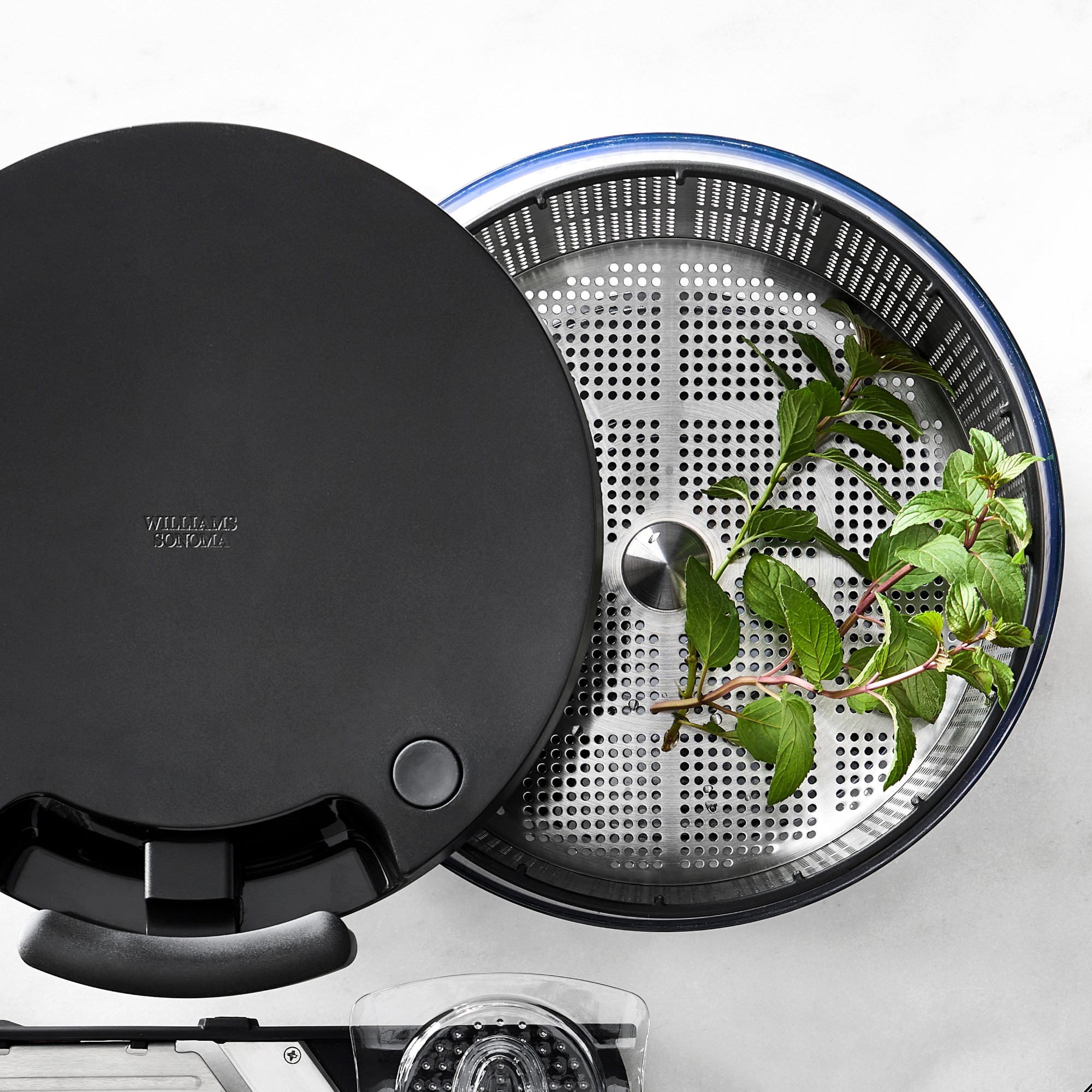 Williams Sonoma Salad Spinner