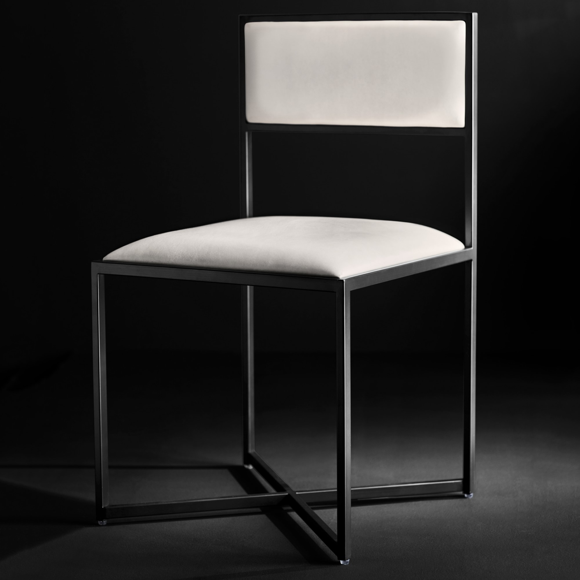 Dessau Side Chair