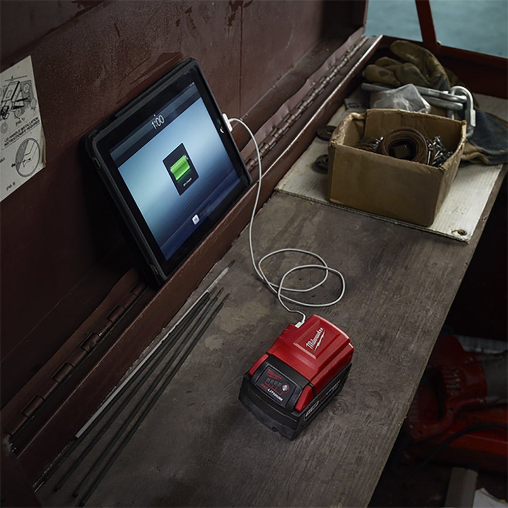 MILWAUKEE 18V Power Source M18USBPSHJ