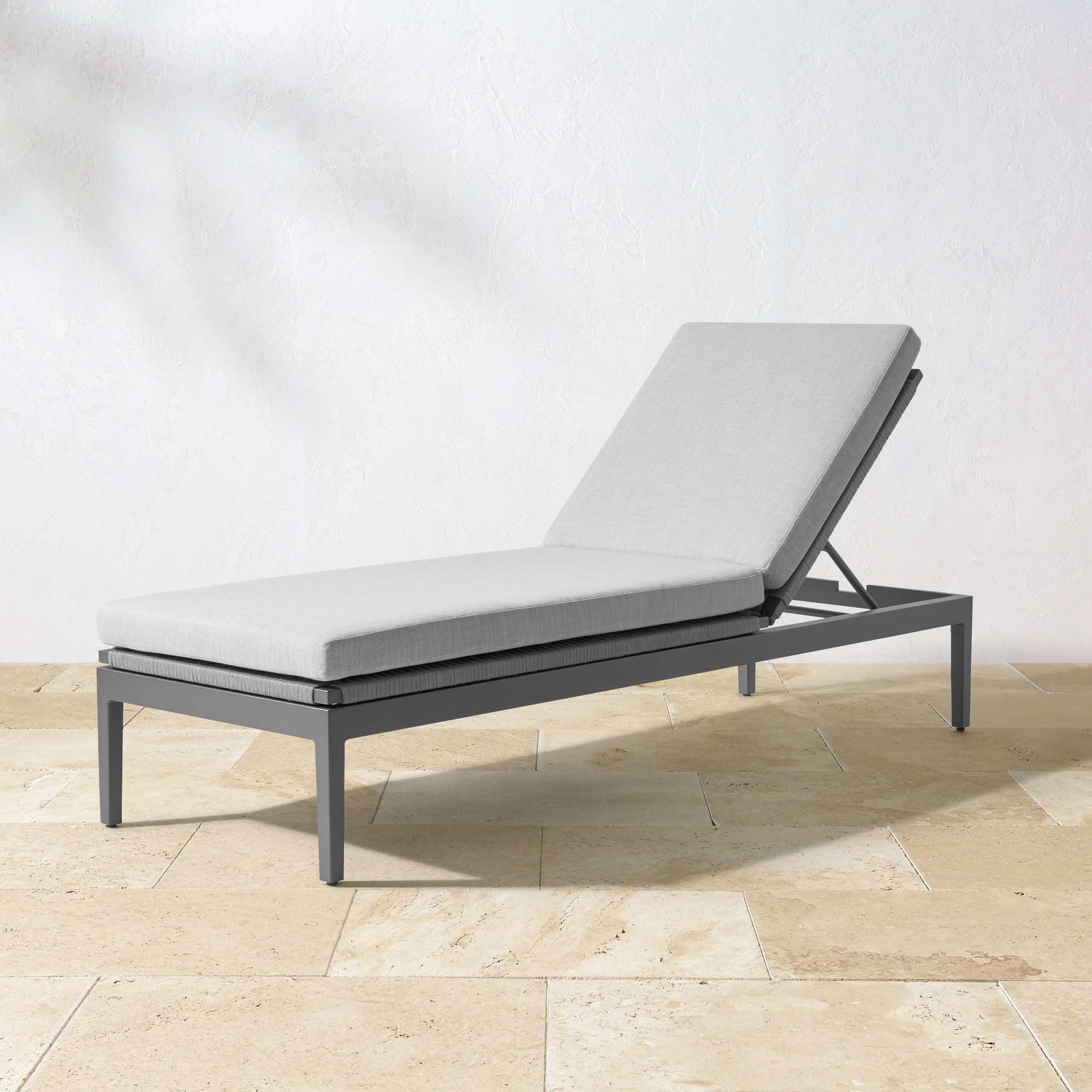 Pasadena Outdoor Metal and Rope Chaise