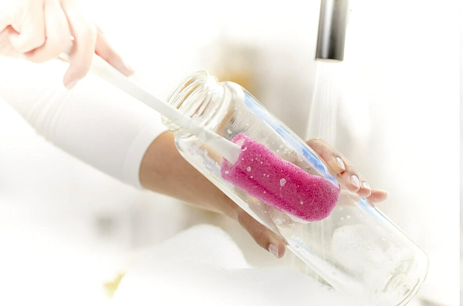 Scotch-Brite Kitchen Brush Kit - Glass and Water Bottle Brush & Advanced Soap Control Dishwand Brush - Scrub Brushes for Cleaning Kitchen and Washing Dishes