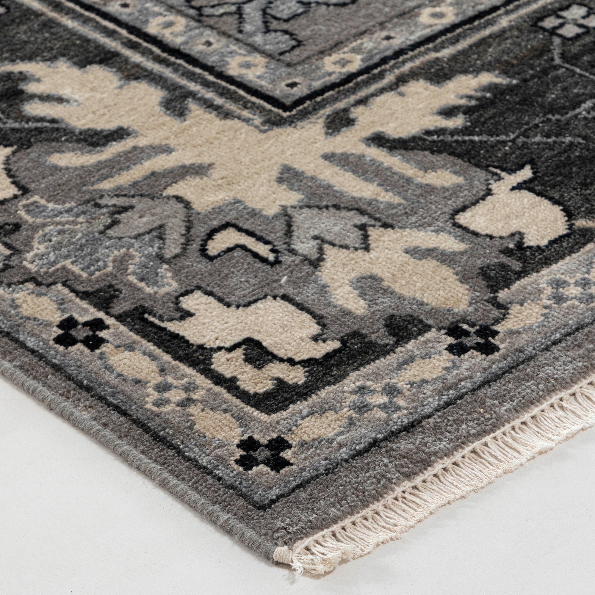 Fleur Hand Knotted Rug