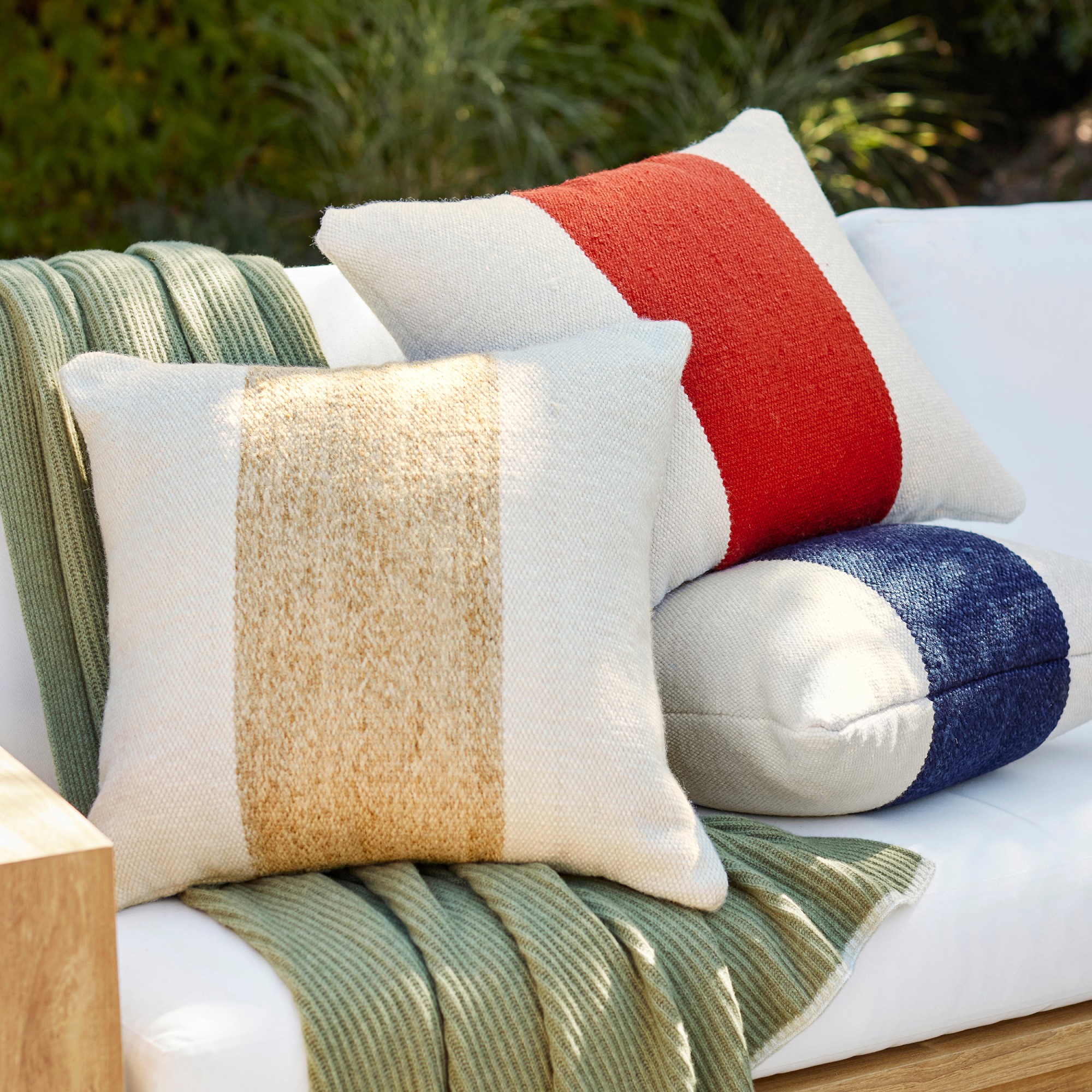 Center Stripe Outdoor Pillow Cover