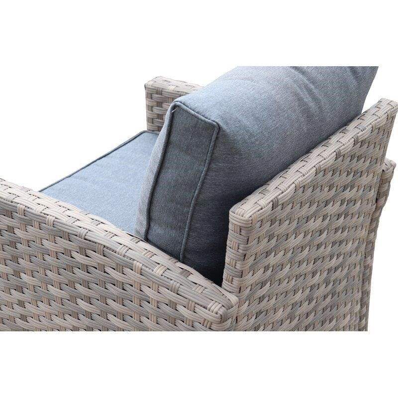 Hayzen 7 - Person Seating Group with Cushions