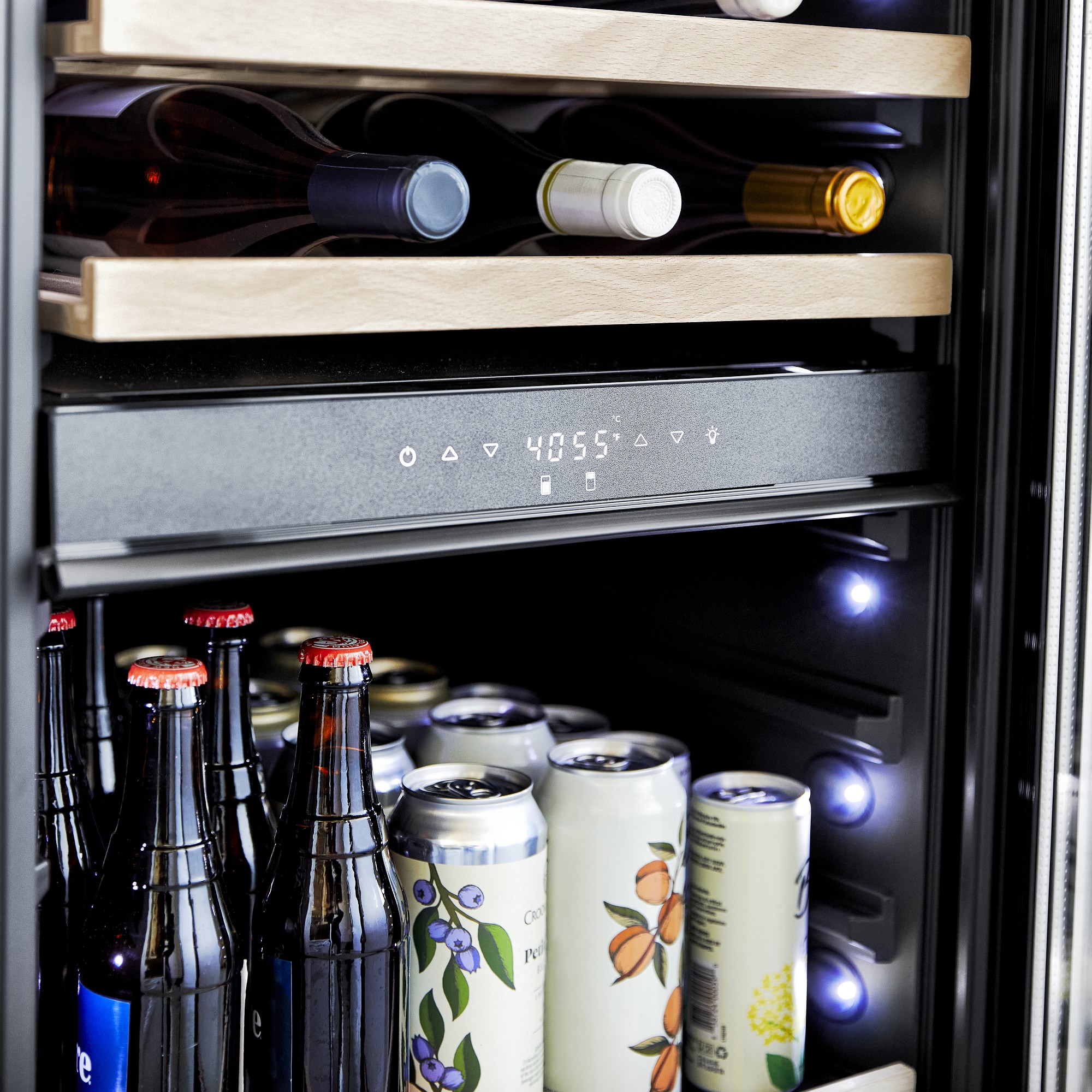 Dometic MoBar 550S Outdoor Mobile Bar Cart