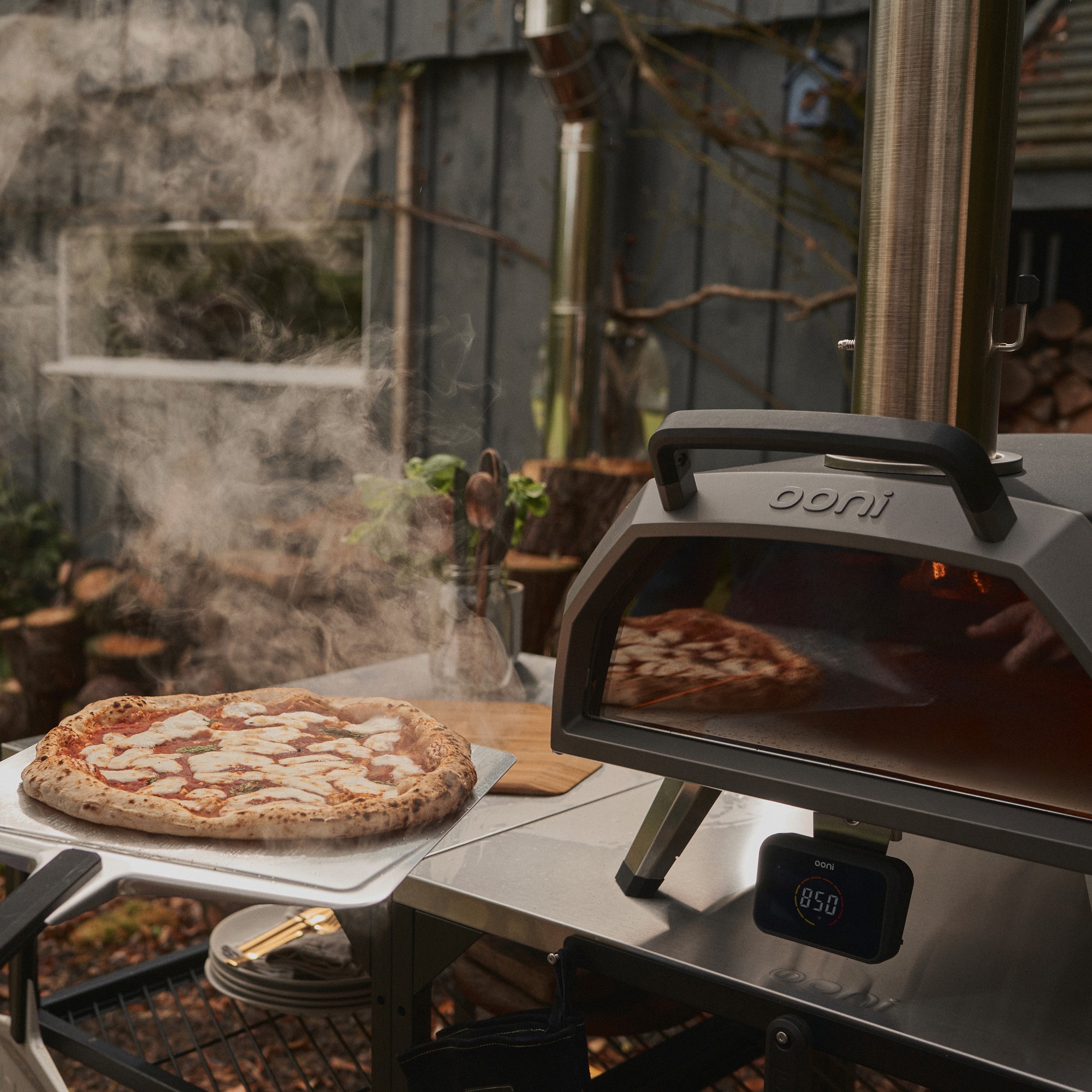 Ooni Karu 2 Pro Pizza Oven