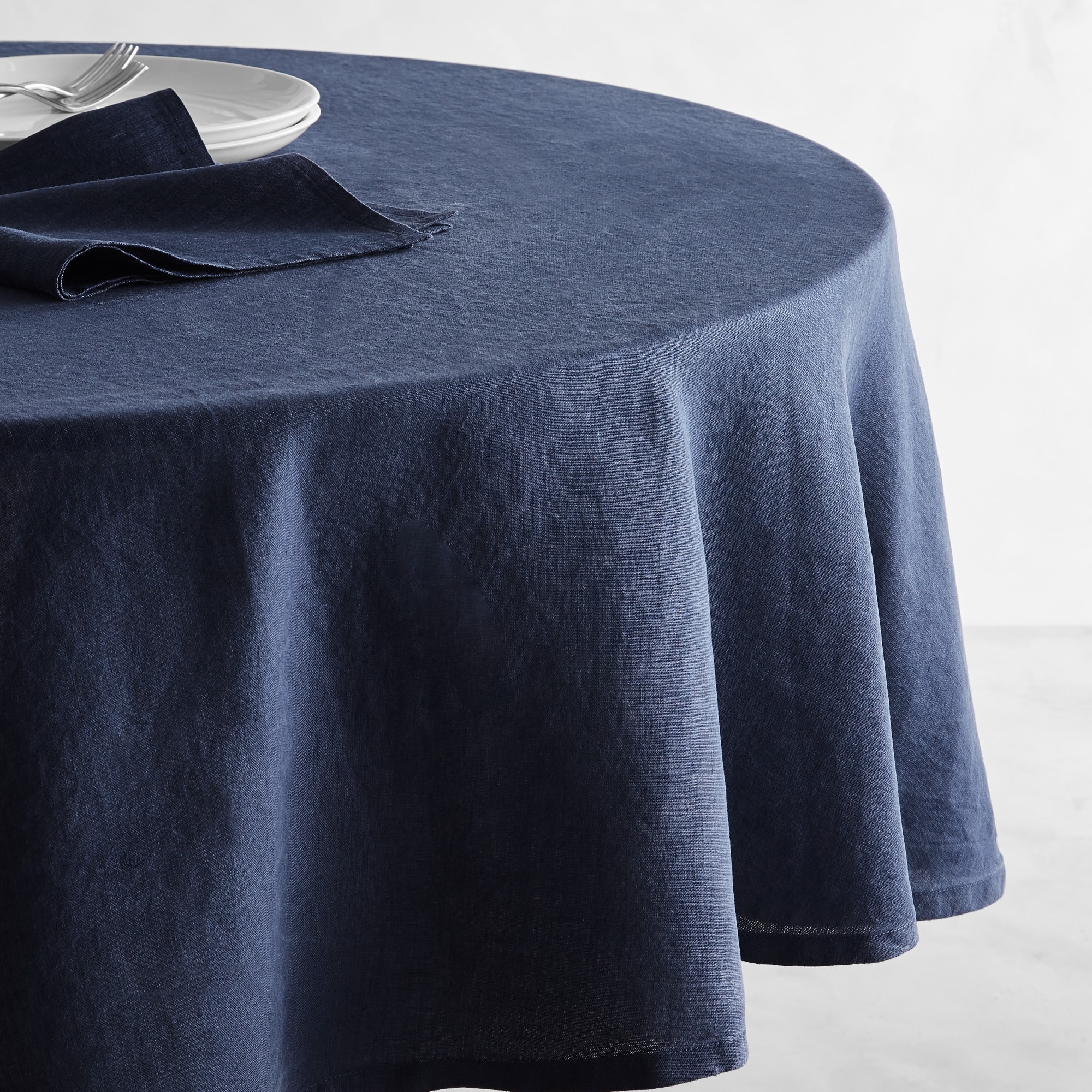 Italian Washed Linen Round Tablecloth