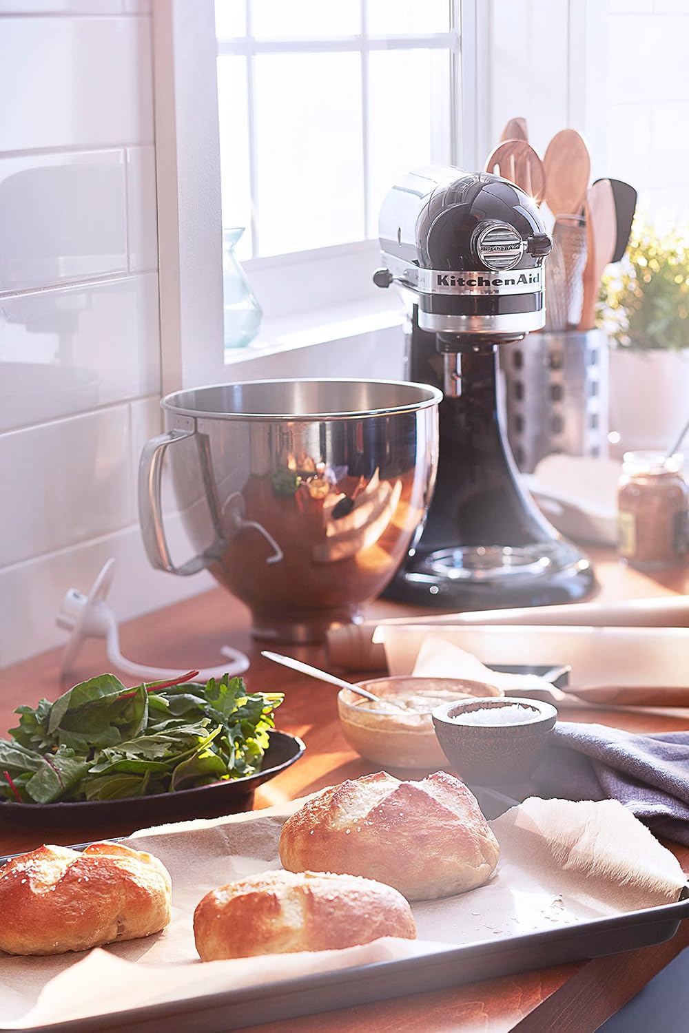 KitchenAid Artisan Series 5 Quart Tilt Head Stand Mixer with Pouring Shield KSM150PS, Removable bowl, Aqua Sky