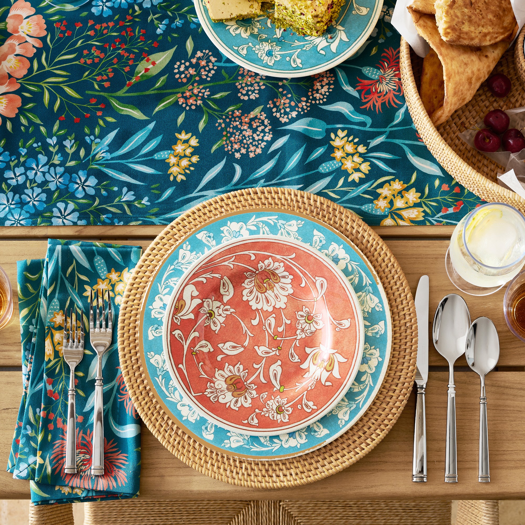 Guy Degrenne Absolu Flatware Sets