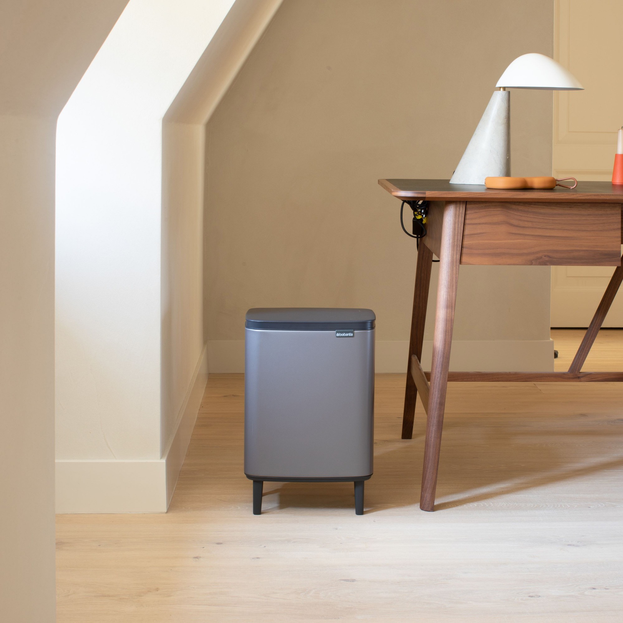 Brabantia Bo Hi Single Compartment Trash Can, 3.2-Gallon