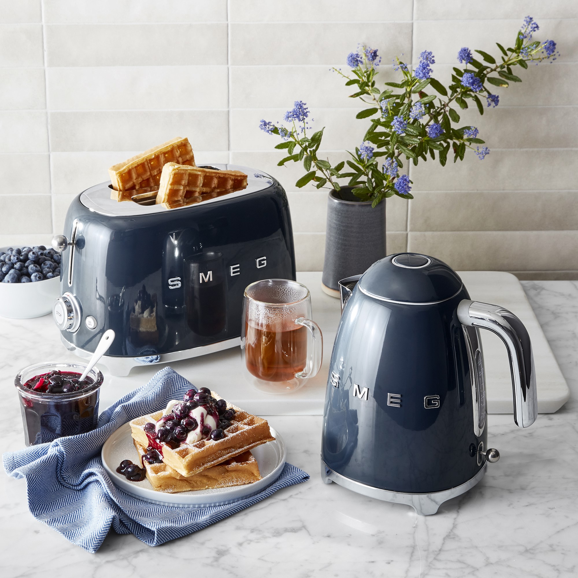 SMEG 2-Slice Toaster