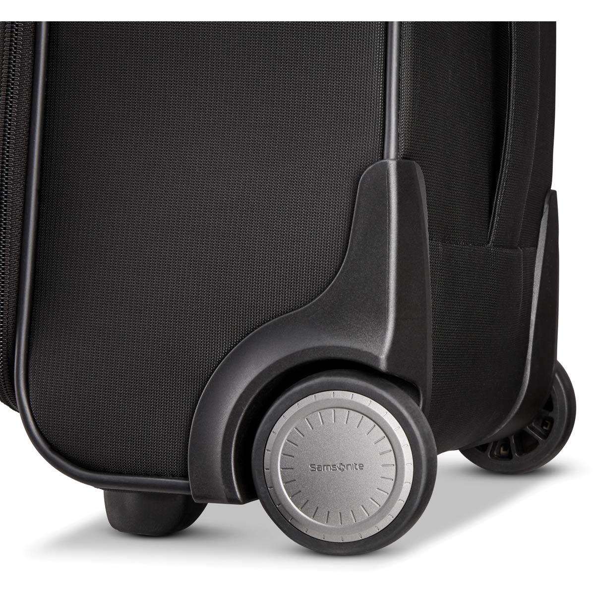 Samsonite Silhouette 17 2-Wheeled Underseater