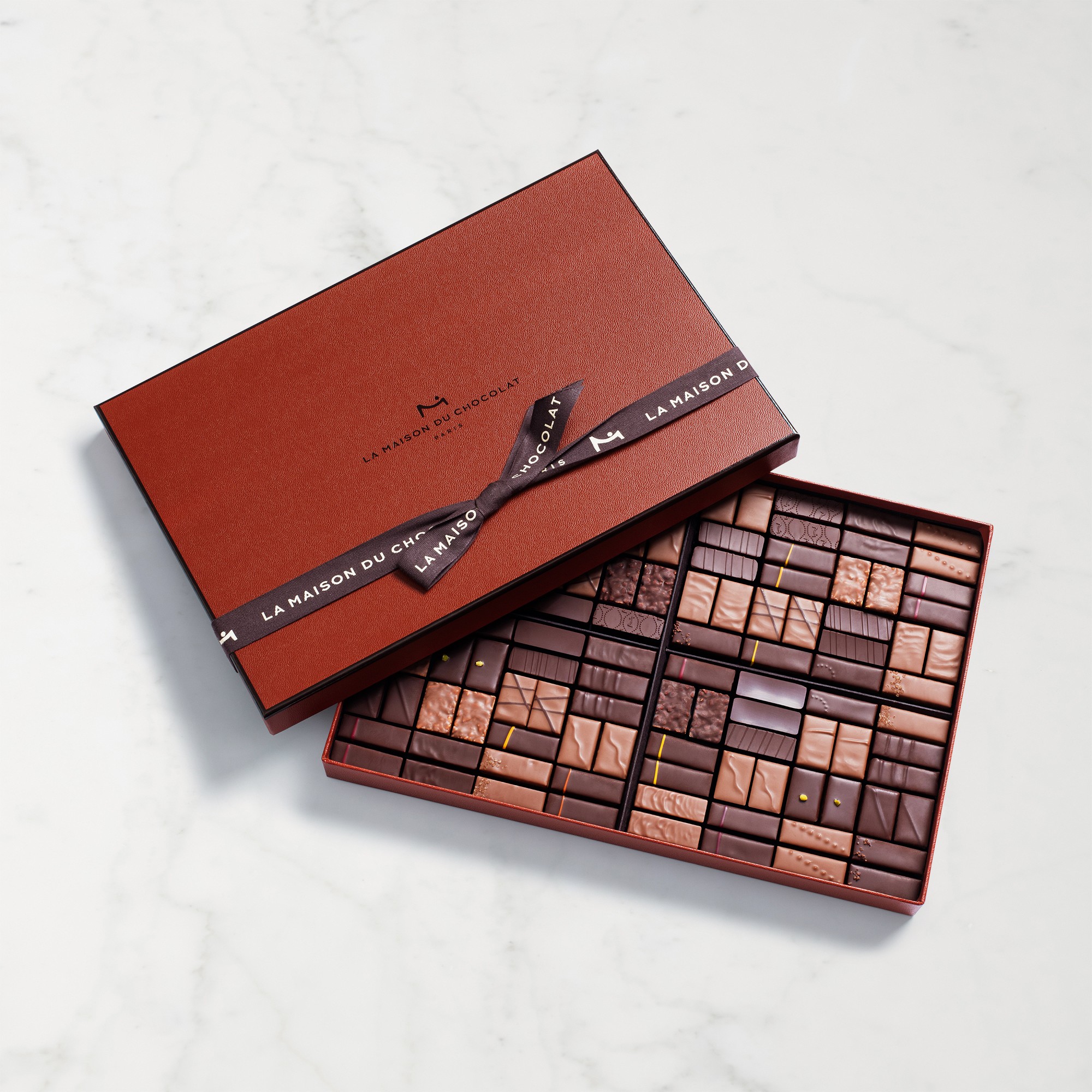 La Maison du Chocolat Coffret Maison Dark & Milk Chocolate