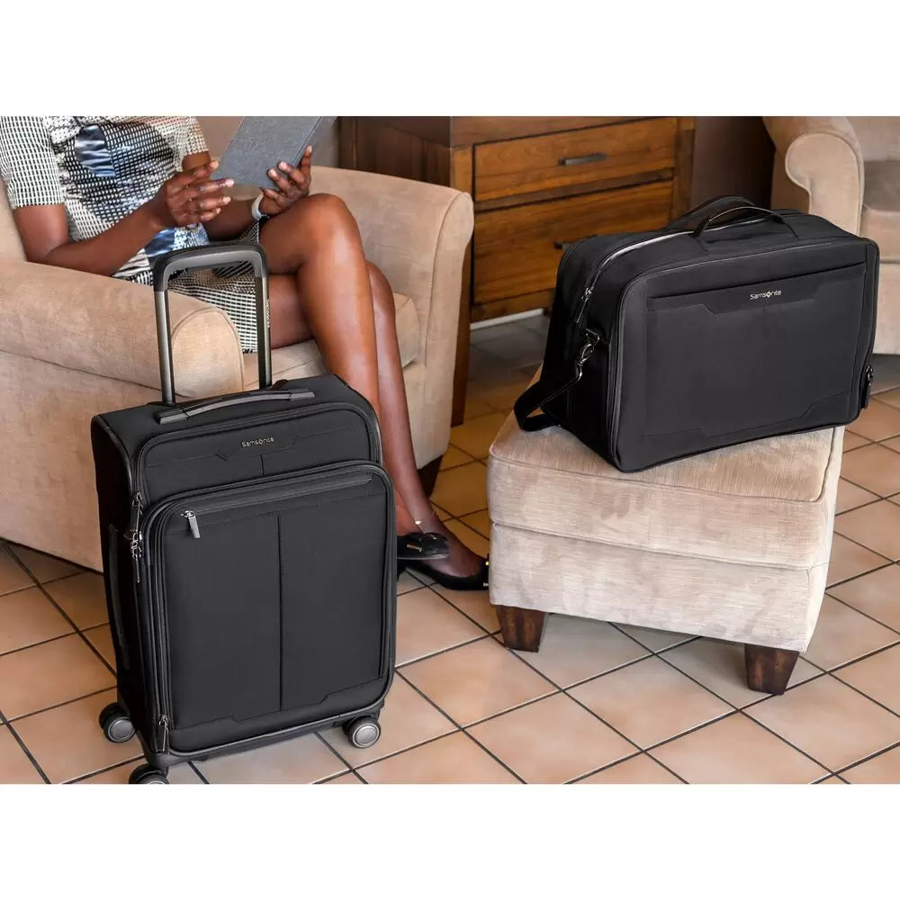 Silhouette 17 Carry-On Spinner