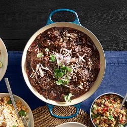 Aarón Sánchez x Williams Sonoma Ancho Malbec Braising Sauce