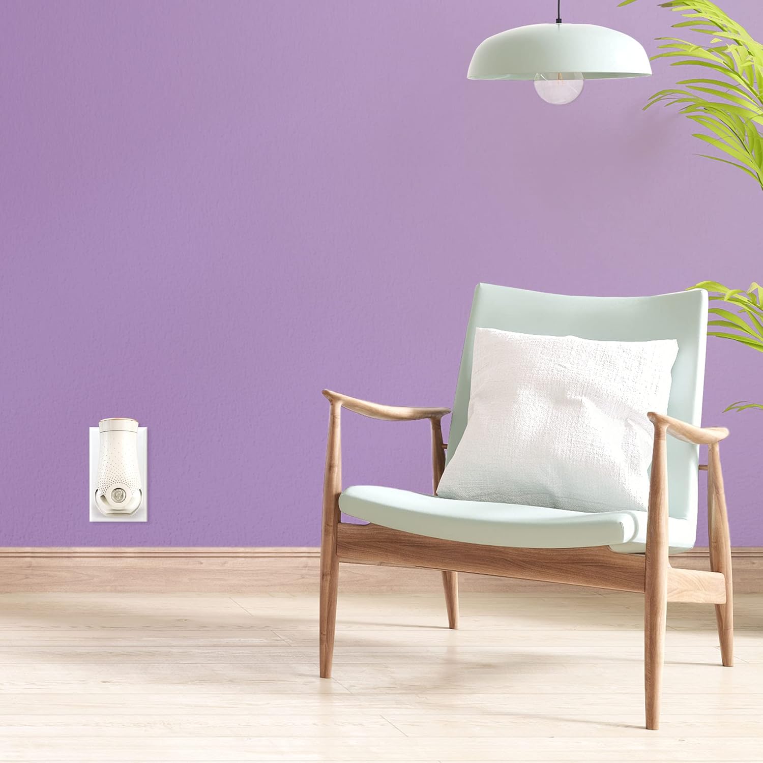 Glade PlugIns Air Freshener Starter Kit, Scented and Essential Oils for Home and Bathroom, Clean Linen, 4.02 Fl Oz, 2 Warmers and 6 Refills