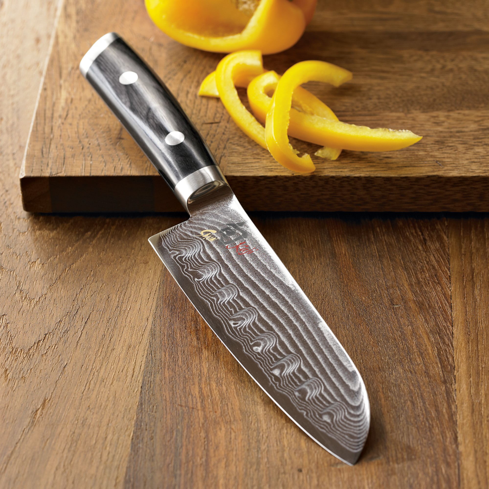 Shun Kaji Hollow-Ground Santoku Knife