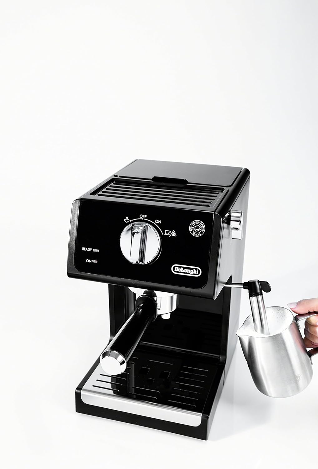 De'Longhi Bar Pump Espresso and Cappuccino Machine, 15