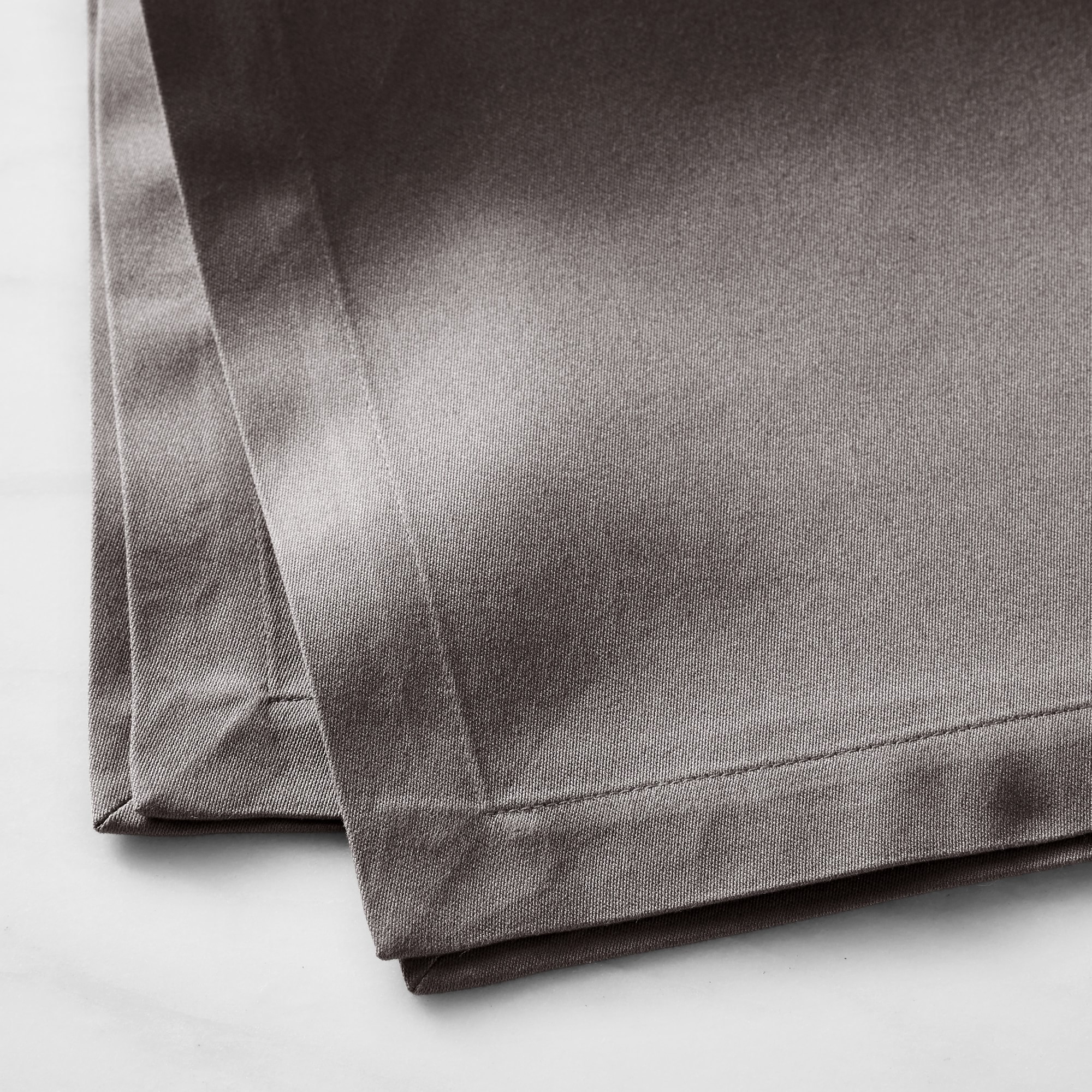 Hotel Dinner Napkins, Set of 12